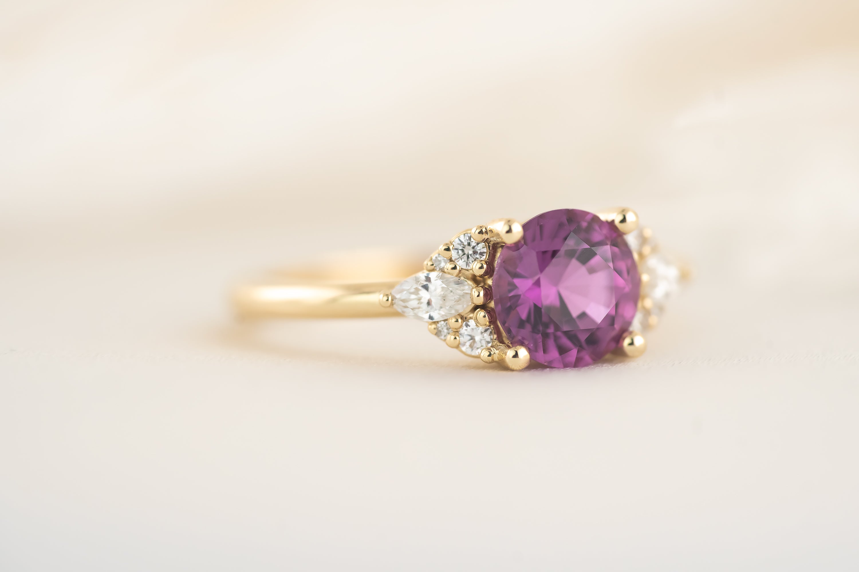 The Aya Ring | 1.64 CT Round Magenta Sapphire - Lavender Creek Gems