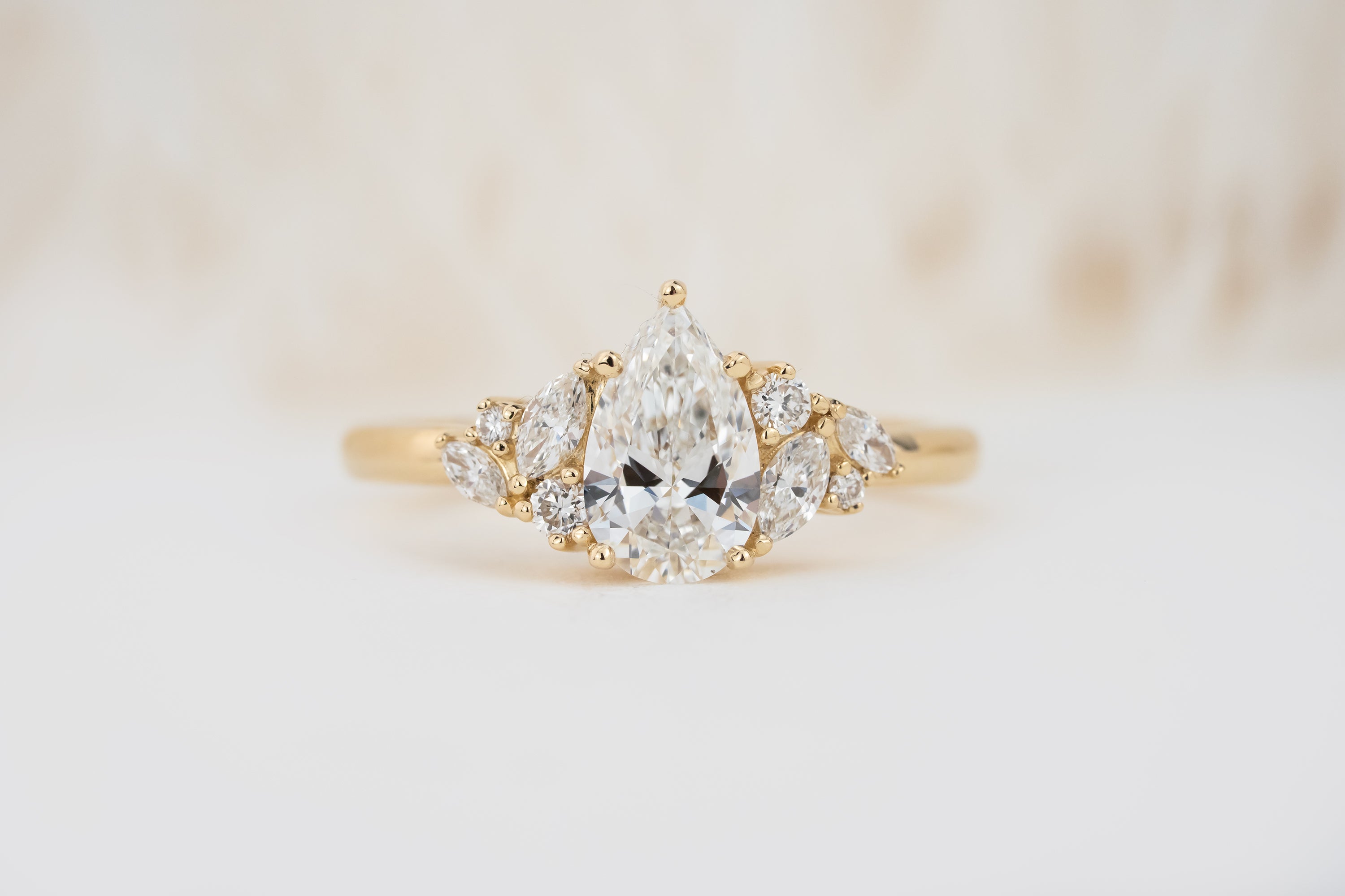 The Laurel Ring | Pear