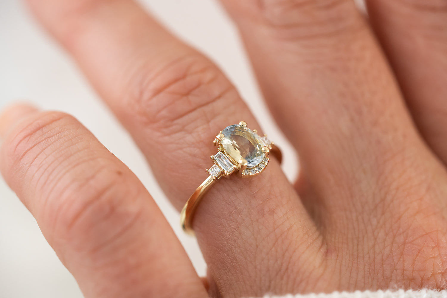 The Sura Ring |1.45 CT Oval Bicolor Sapphire - Lavender Creek Gems