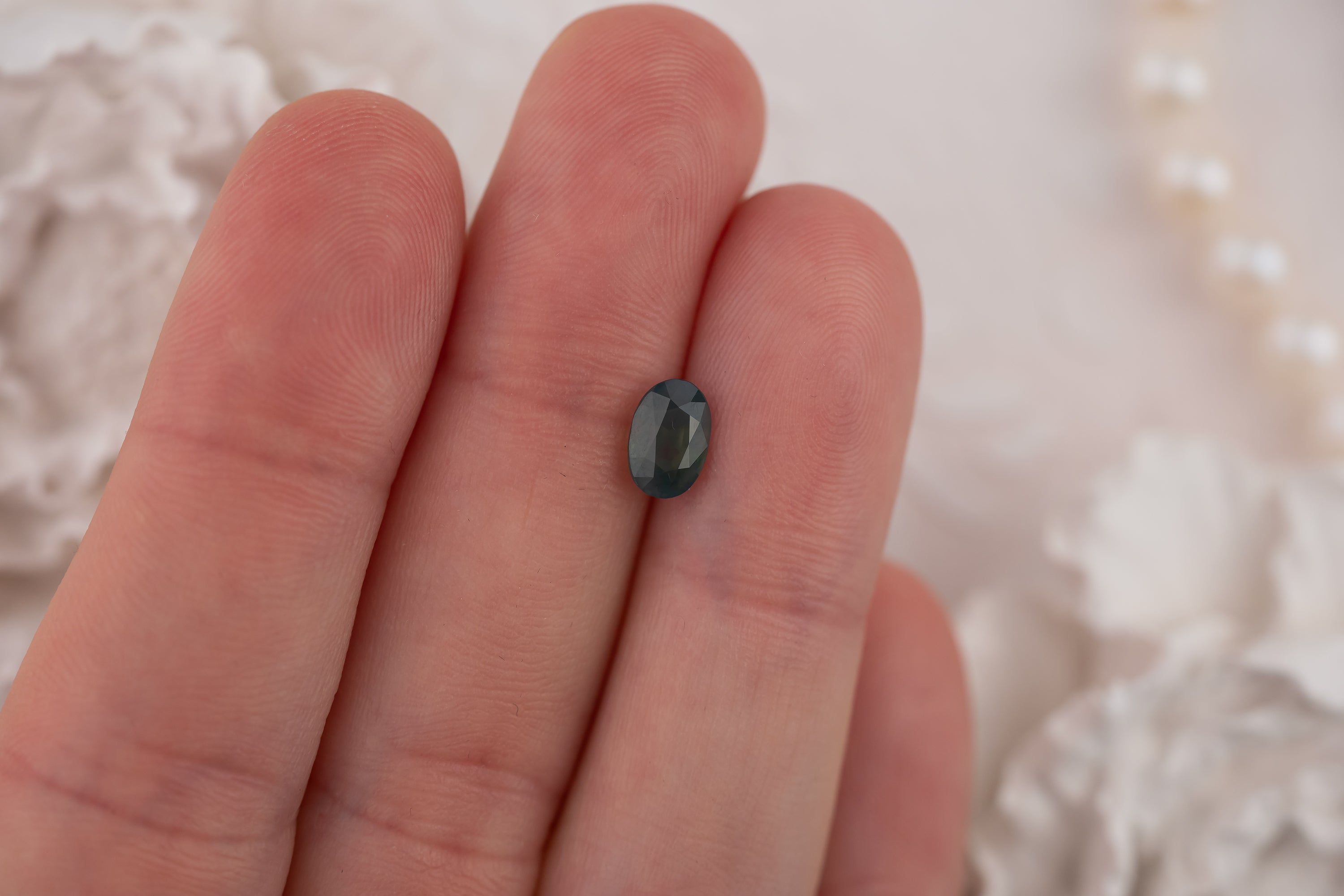 1.34 CT Oval Opalescent Green/Teal Sapphire