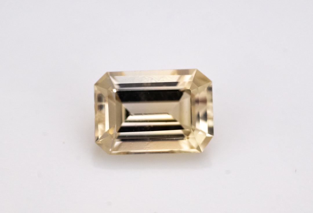 1.1 CT Emerald Cut Yellow Sapphire