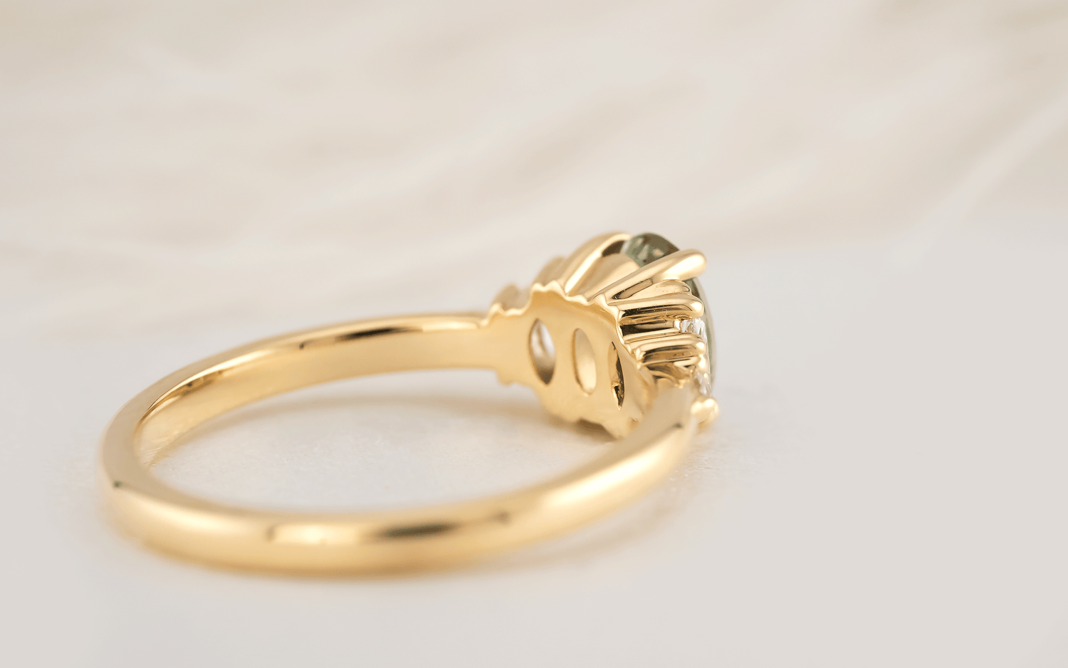 The Low Maeve Ring | 0.97 CT Oval Green Sapphire - Lavender Creek Gems