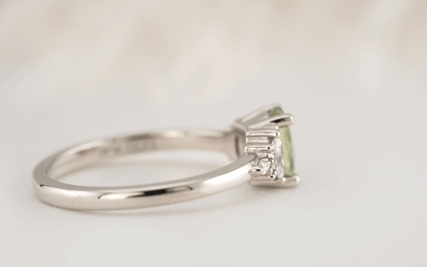 The Low Maeve Ring | 0.92 CT Oval Green Sapphire - Lavender Creek Gems