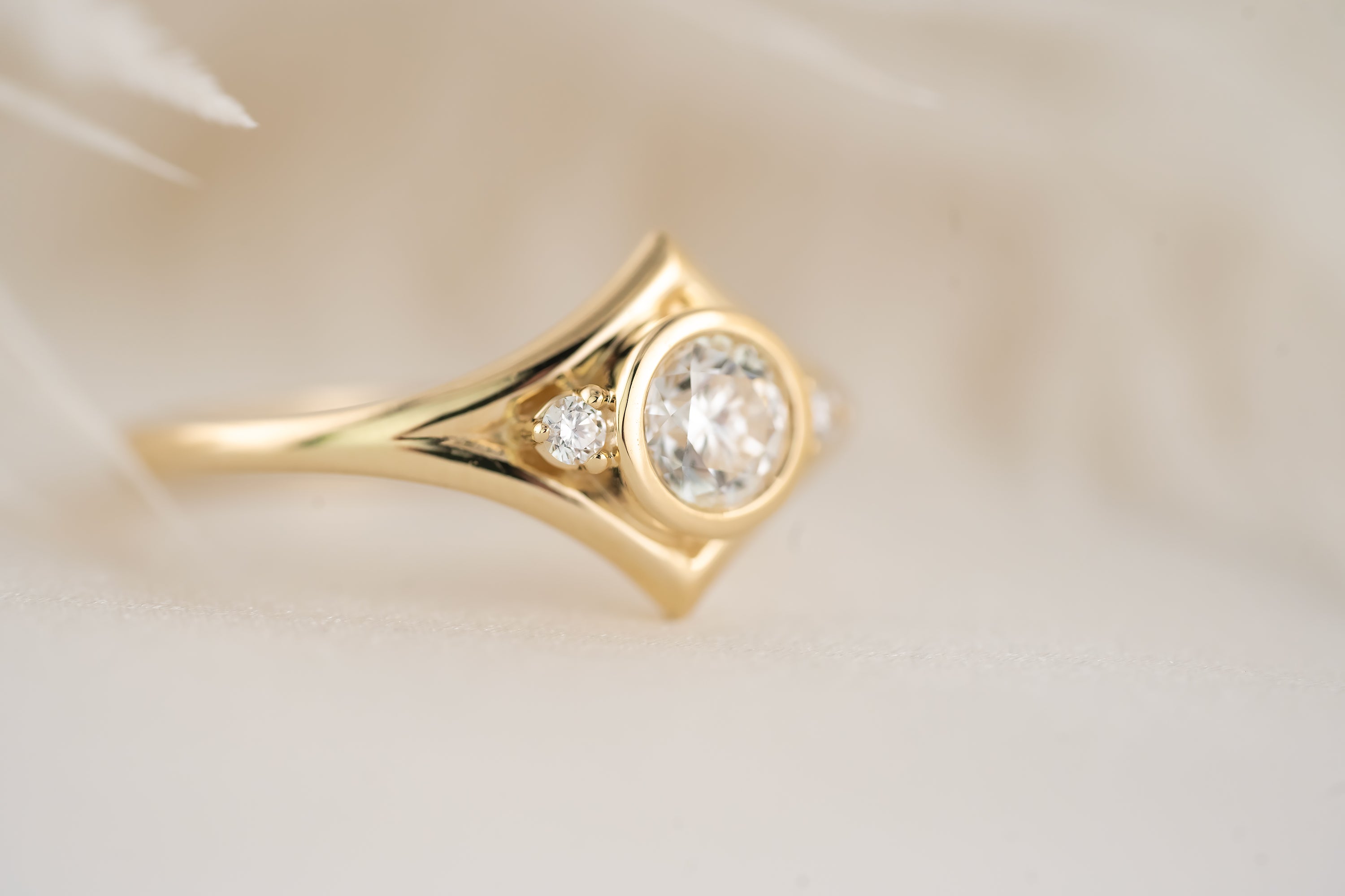 The Roxy Ring | Diamond - Lavender Creek Gems