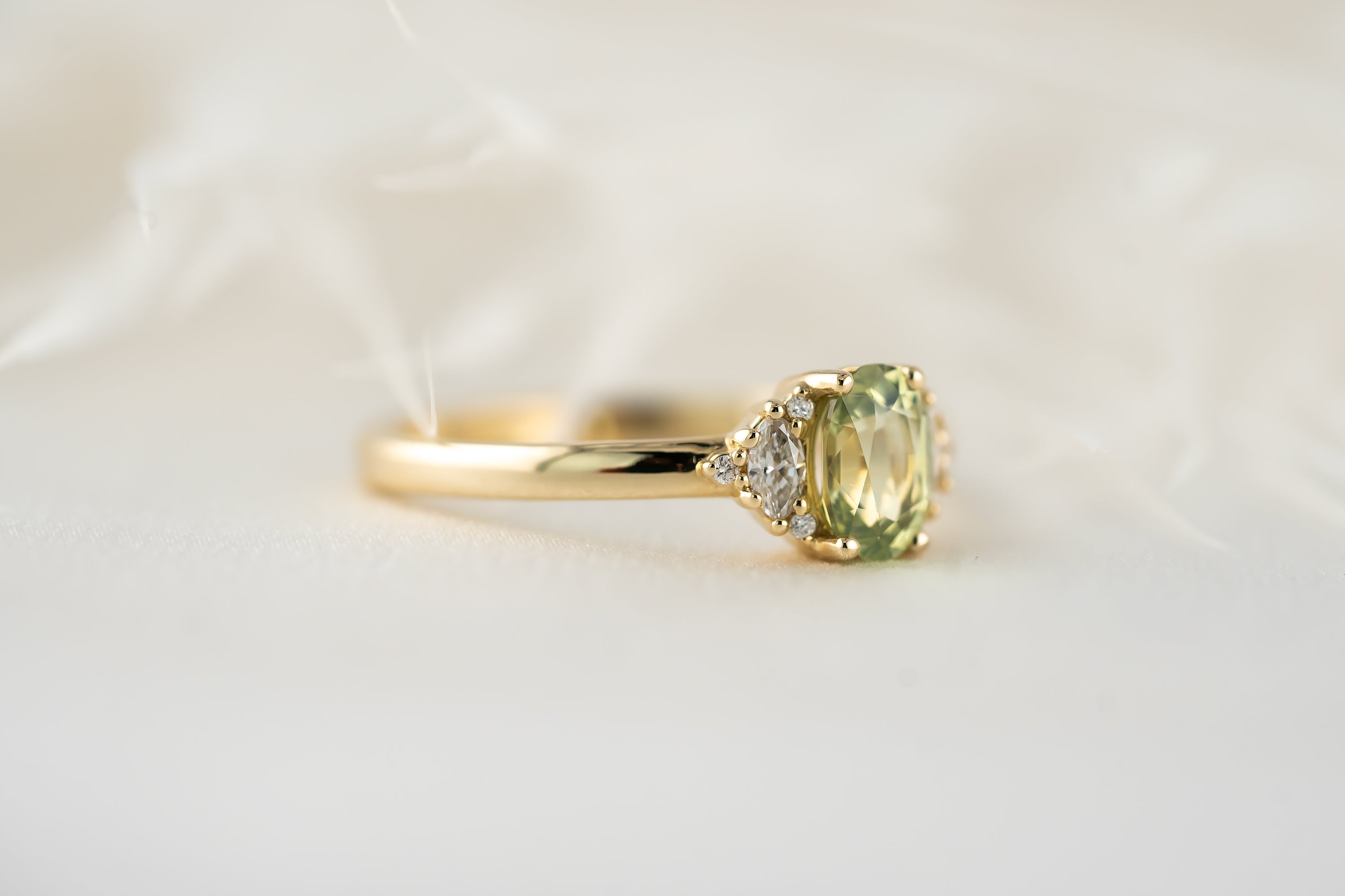 The Maren Ring | 0.76 CT Oval Mint Sapphire - Lavender Creek Gems