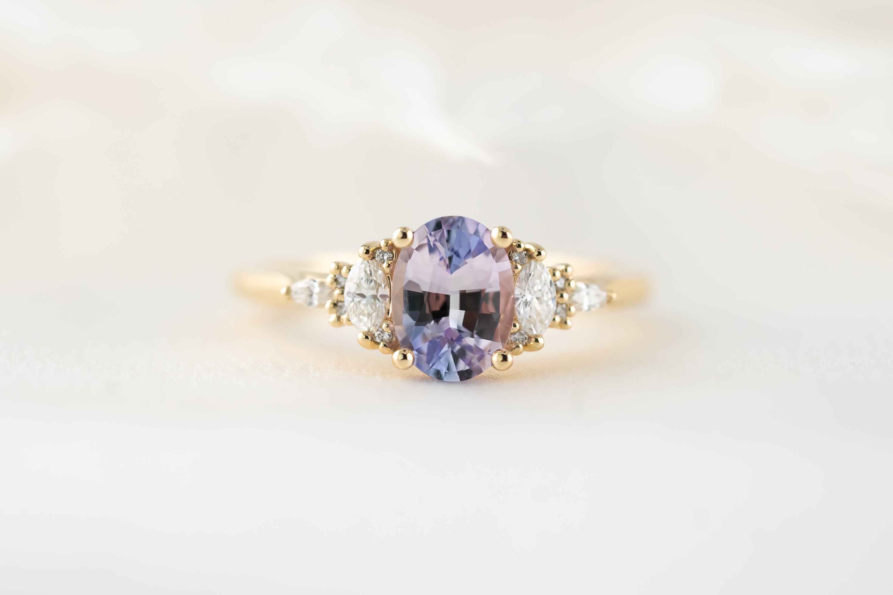 The Maeve Ring | 1.3 CT Oval Light Purple Bi-color Sapphire - Lavender Creek Gems