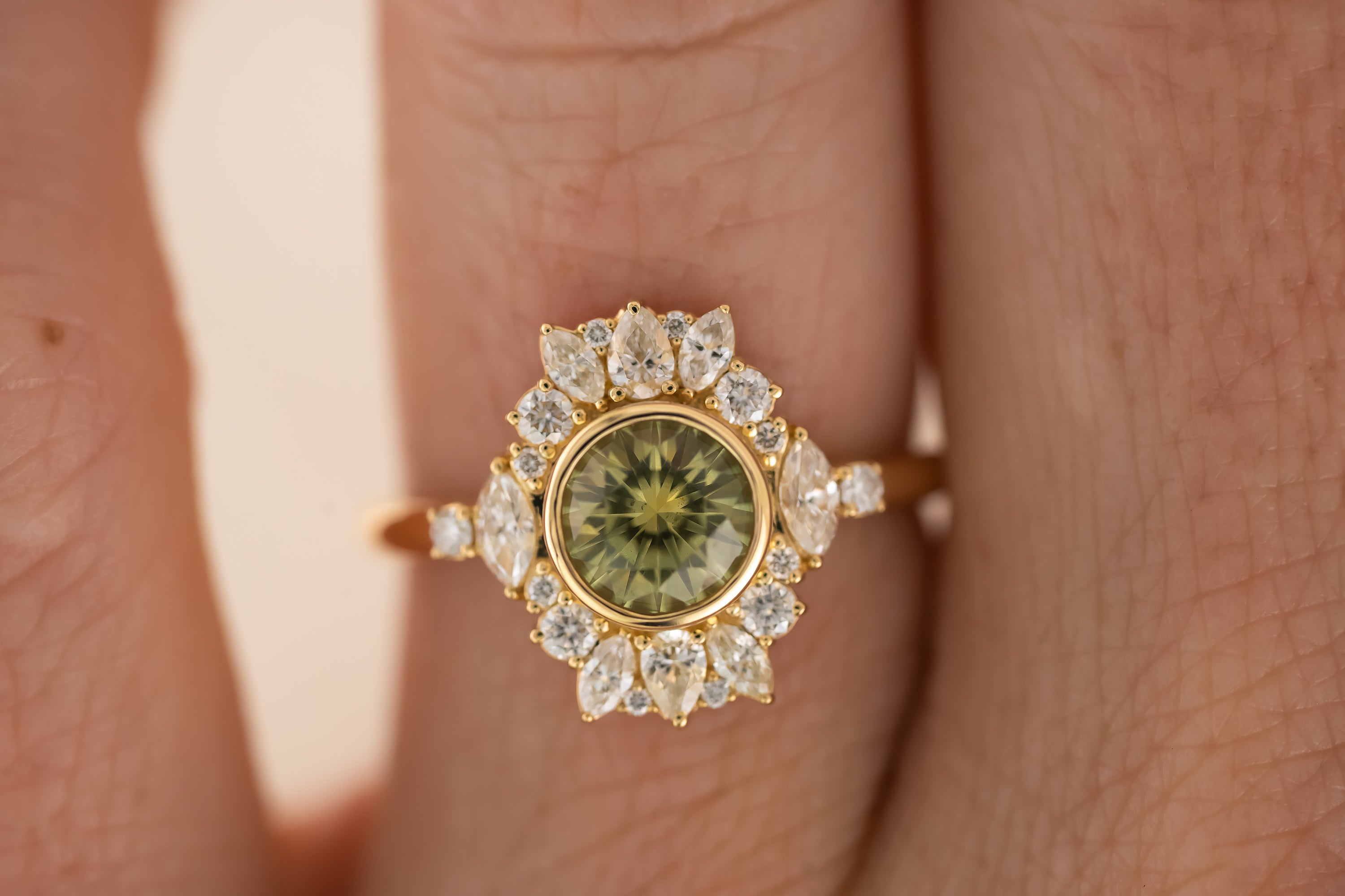 The Lace Ring | 1.1 CT Round Green Montana Sapphire - Lavender Creek Gems