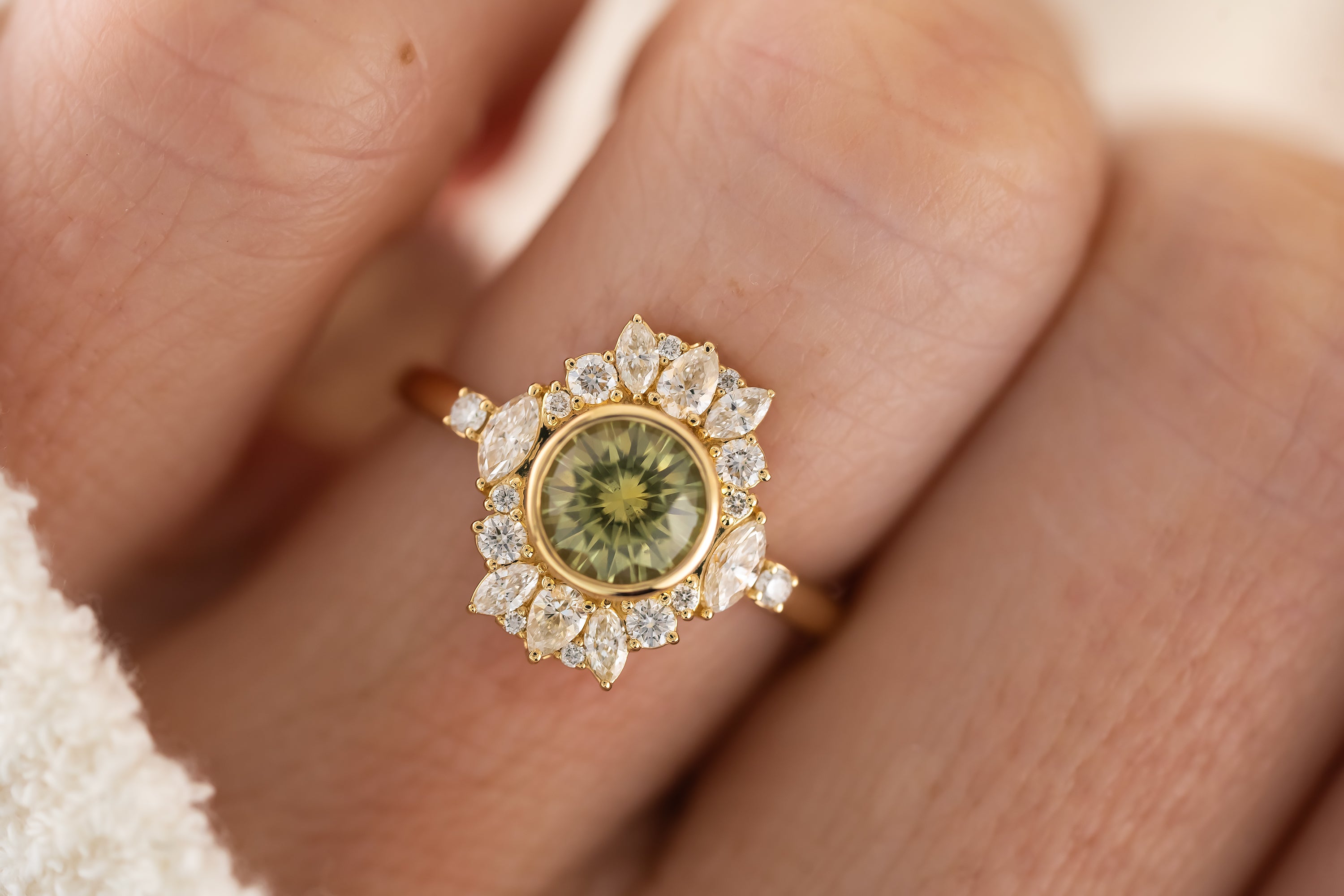 The Lace Ring | 1.1 CT Round Green Montana Sapphire - Lavender Creek Gems