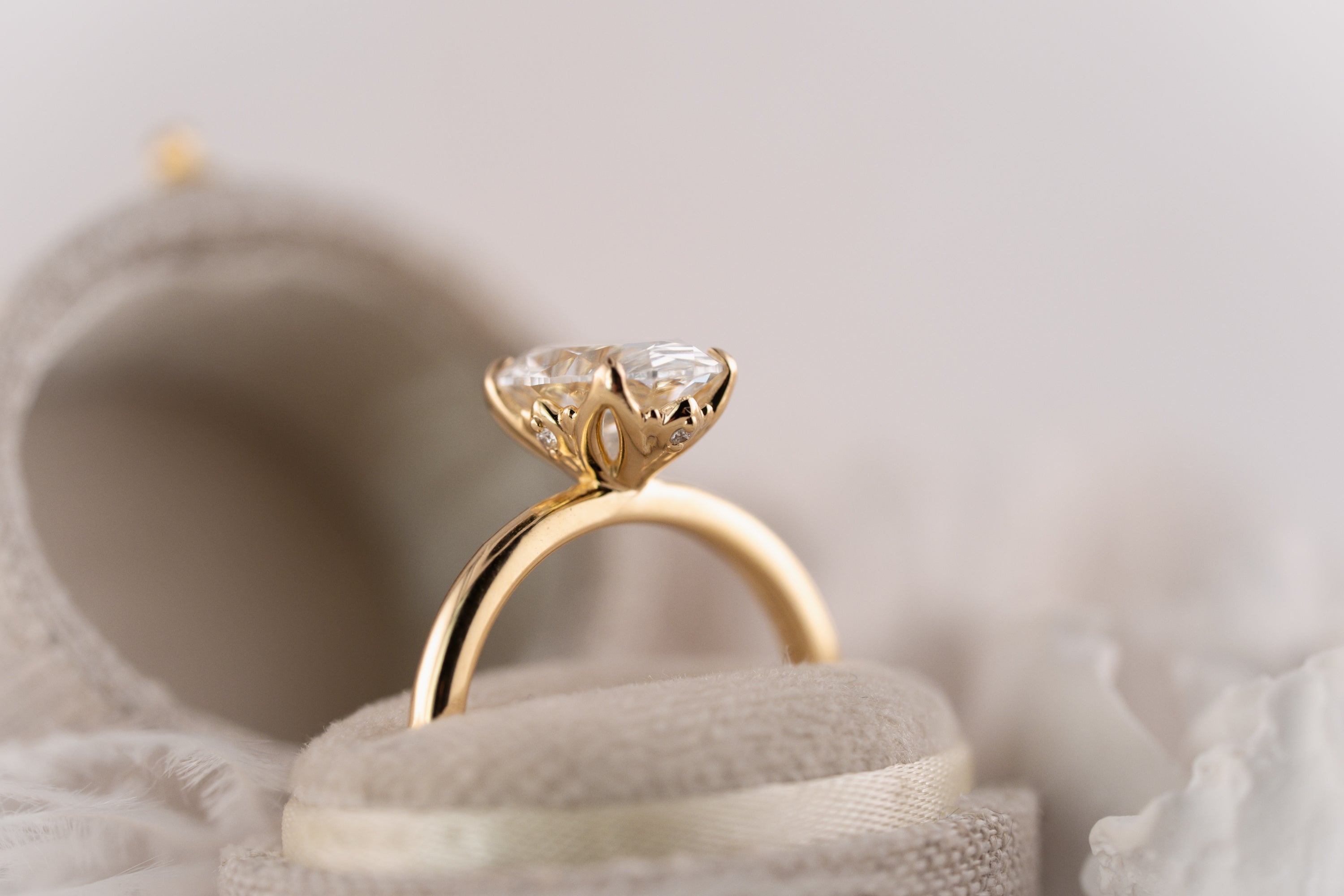 The Secret Garden Ring | 2.5 CT Oval Diamond - Lavender Creek Gems