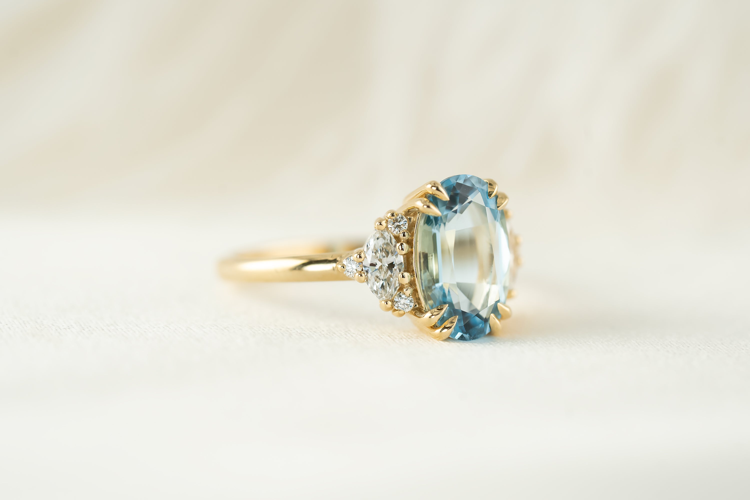 The Maren Ring | 2.14 CT Oval Aquamarine - Lavender Creek Gems