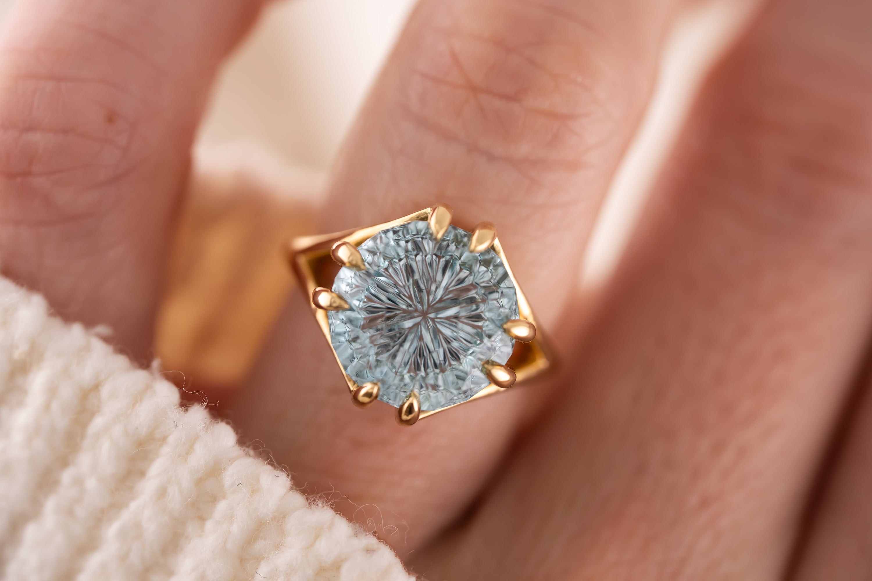 The Willow Ring | 7.9 CT Round Starbrite™ Aquamarine - Lavender Creek Gems