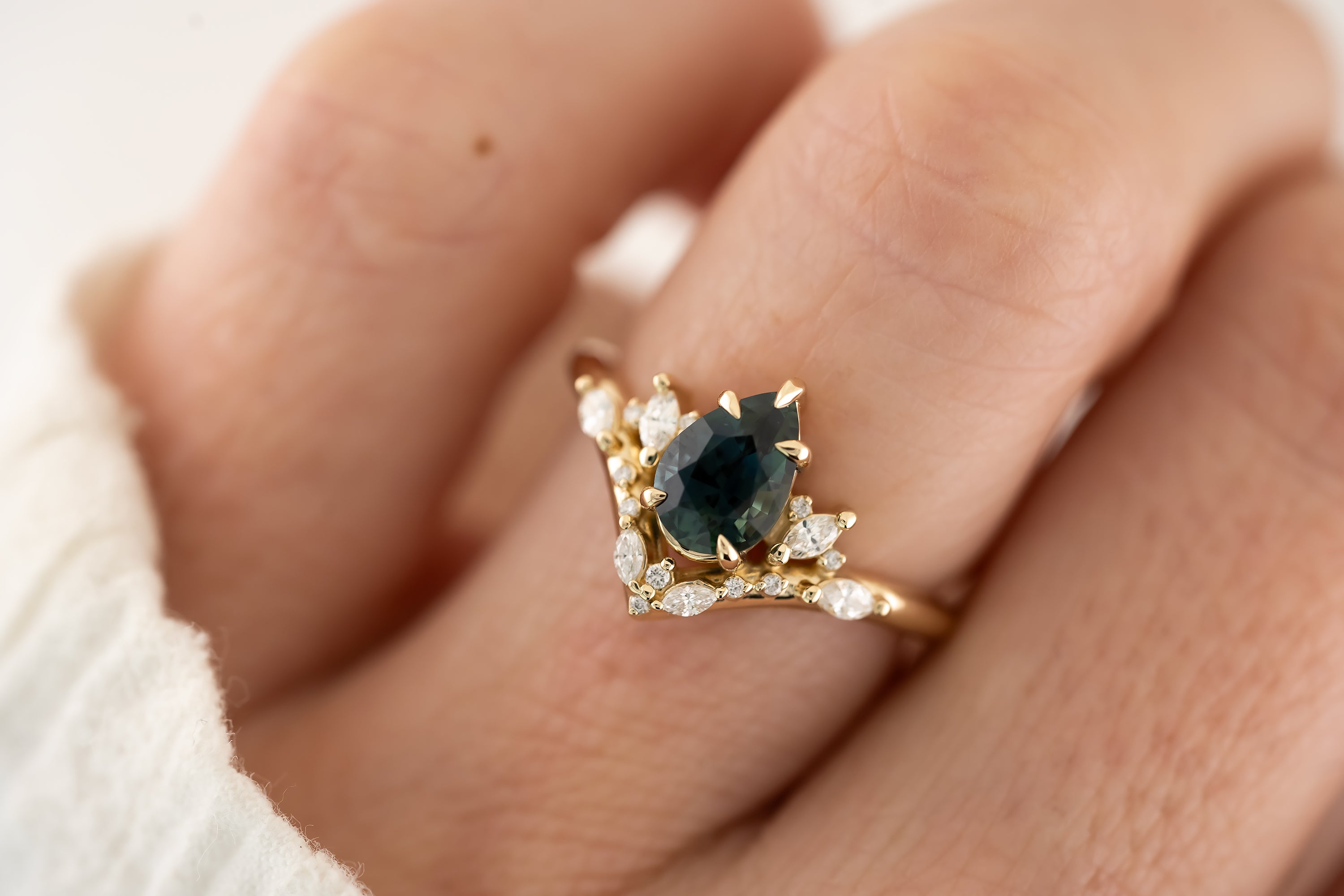 The Aurora - 1.33 CT Pear Teal Sapphire Ring - Lavender Creek Gems