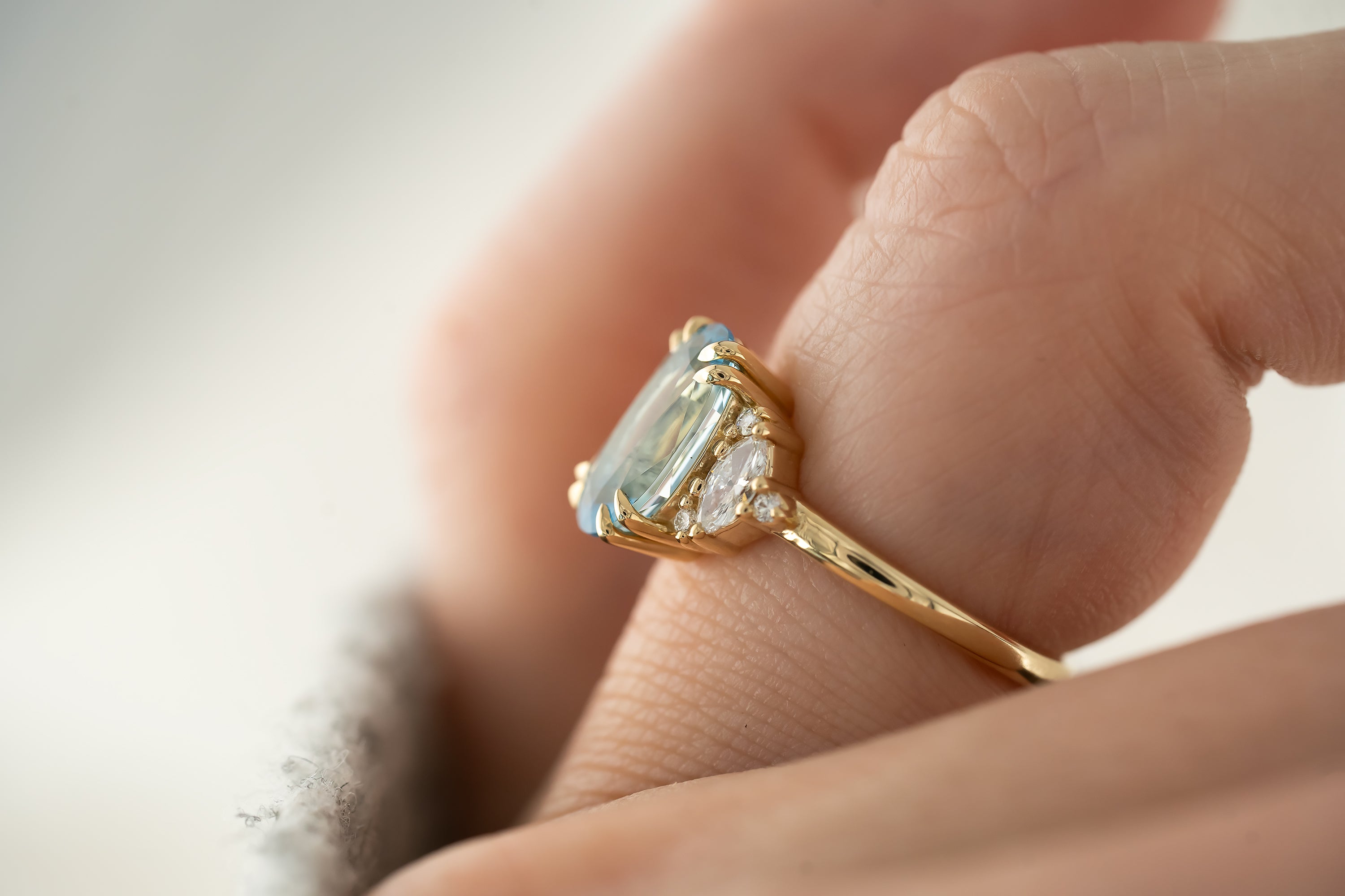 The Maren Ring | 2.14 CT Oval Aquamarine - Lavender Creek Gems