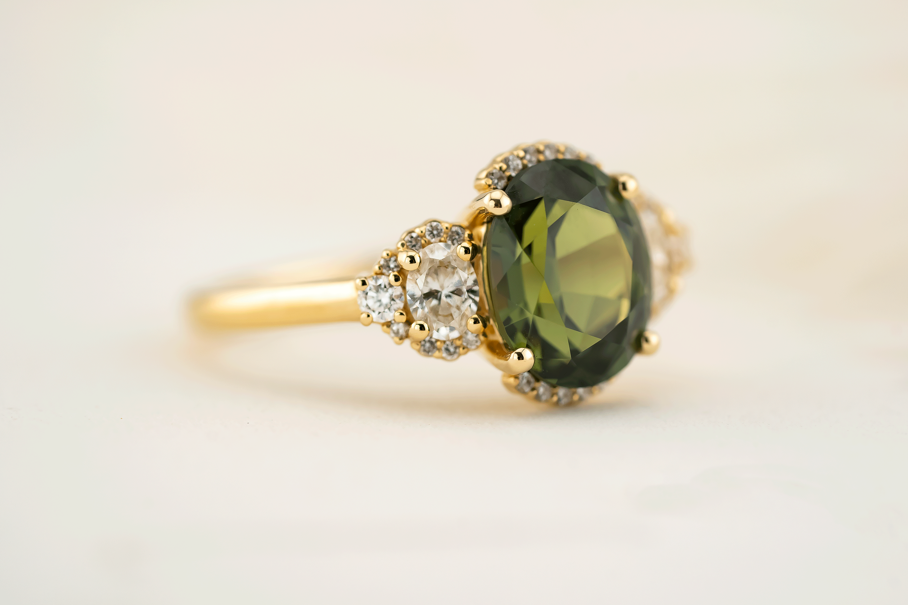 The Cypress Ring | 3.09 CT Oval Forest Green Australian Sapphire - Lavender Creek Gems