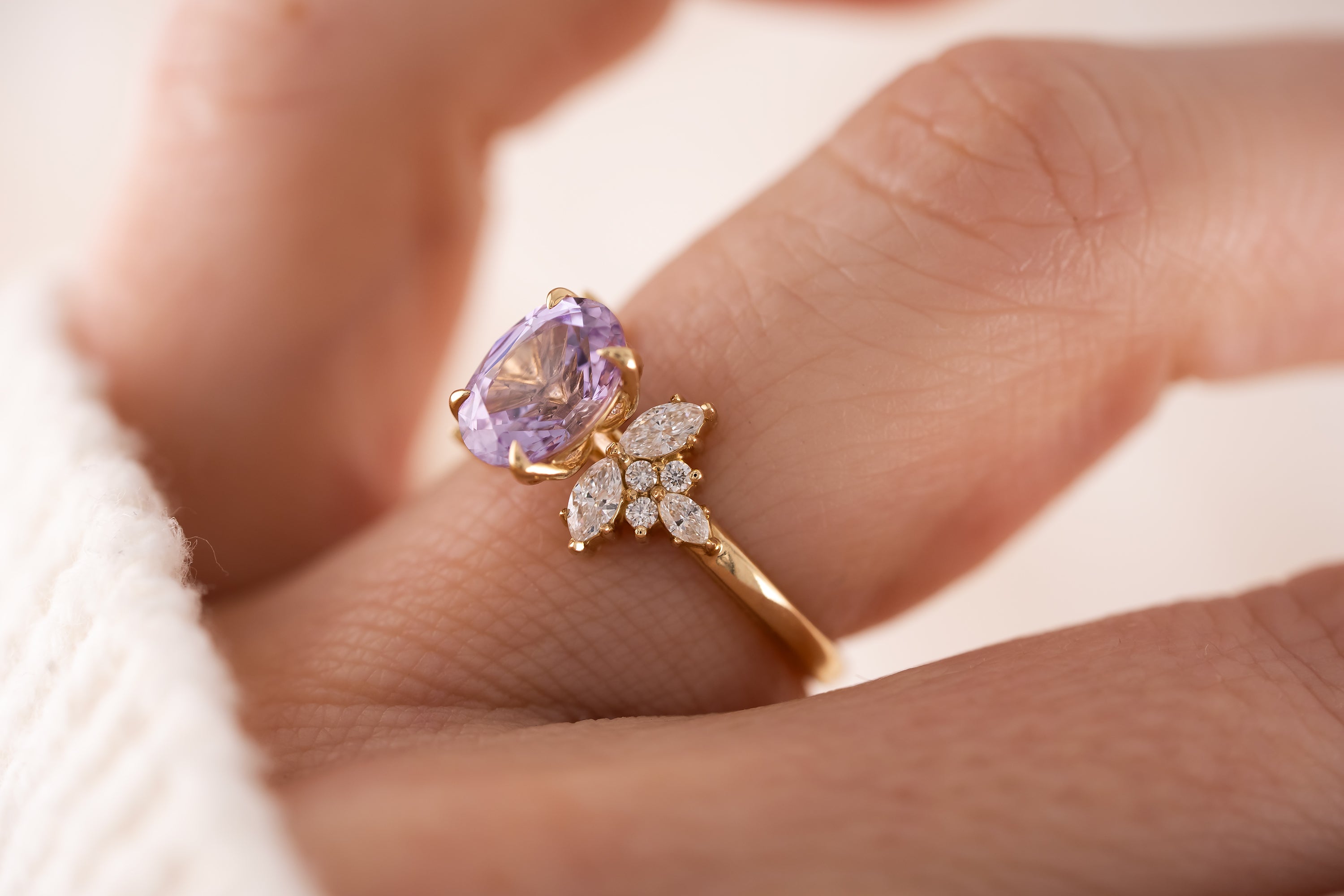 The Veraine Ring | 2.03 CT Oval Light Purple Sapphire - Lavender Creek Gems