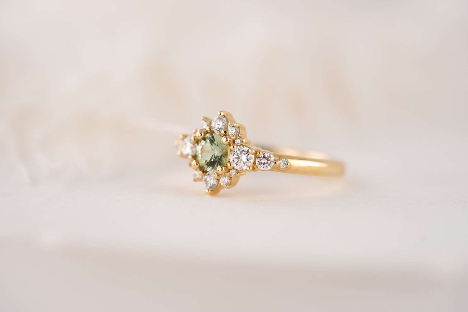 The Bloom Ring | Green Sapphire