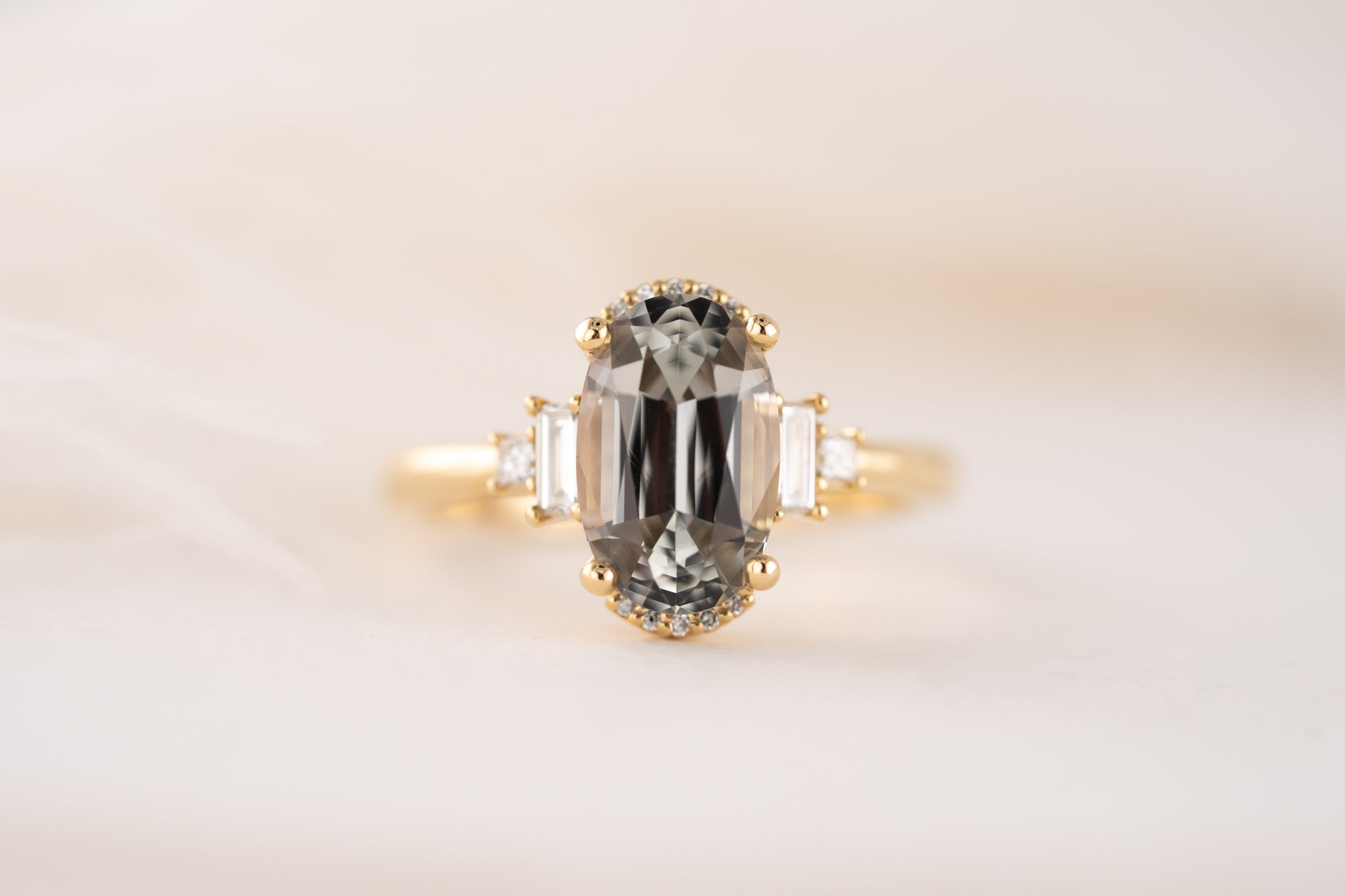 The Sura Ring | 3.38 CT Oval Green Sapphire