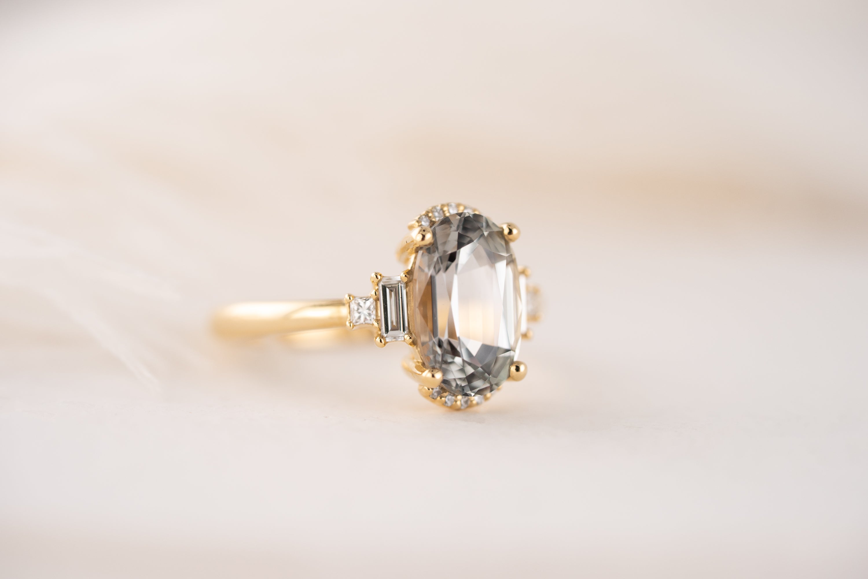 The Sura Ring | 3.38 CT Oval Green Sapphire