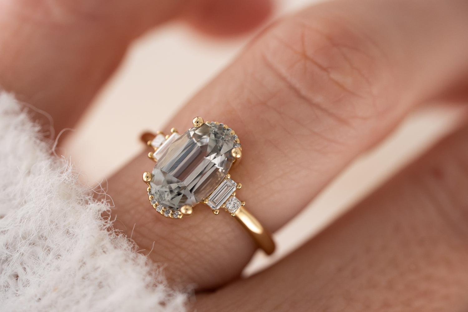 The Sura Ring | 3.38 CT Oval Green Sapphire