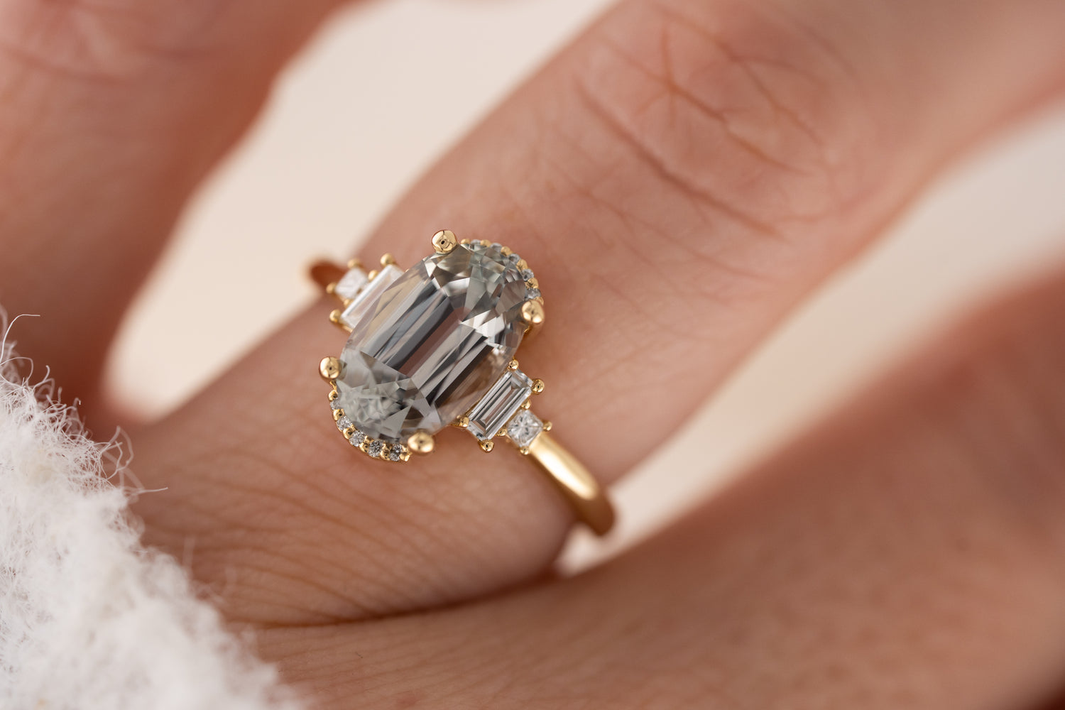 The Sura Ring | 3.38 CT Oval Green Sapphire
