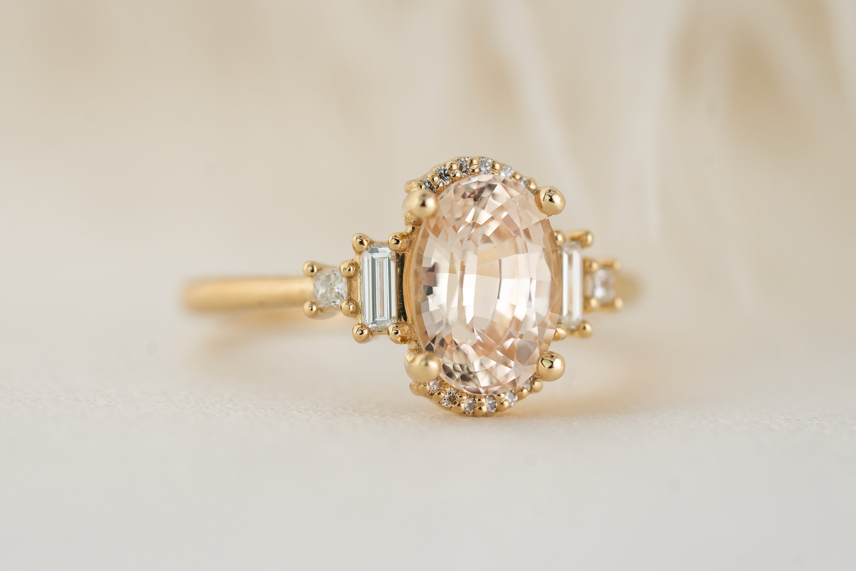 The Sura Ring | 2.5 CT Oval Light Apricot/Peach Sapphire - Lavender Creek Gems