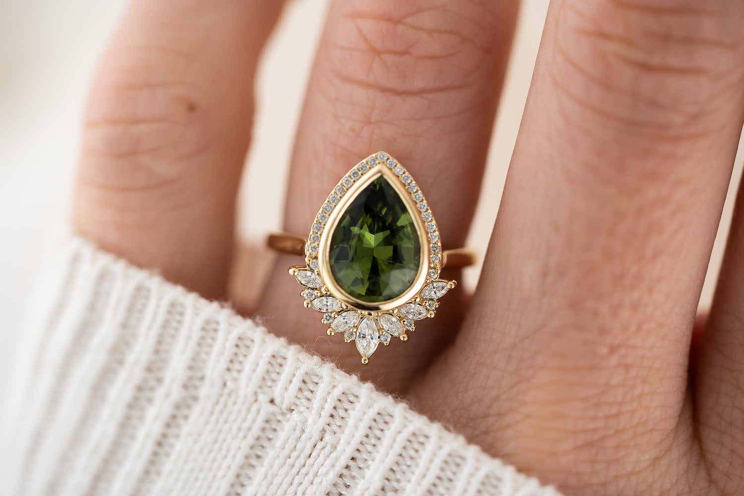 The Penelope Ring | 3.82 CT Green Sapphire - Lavender Creek Gems