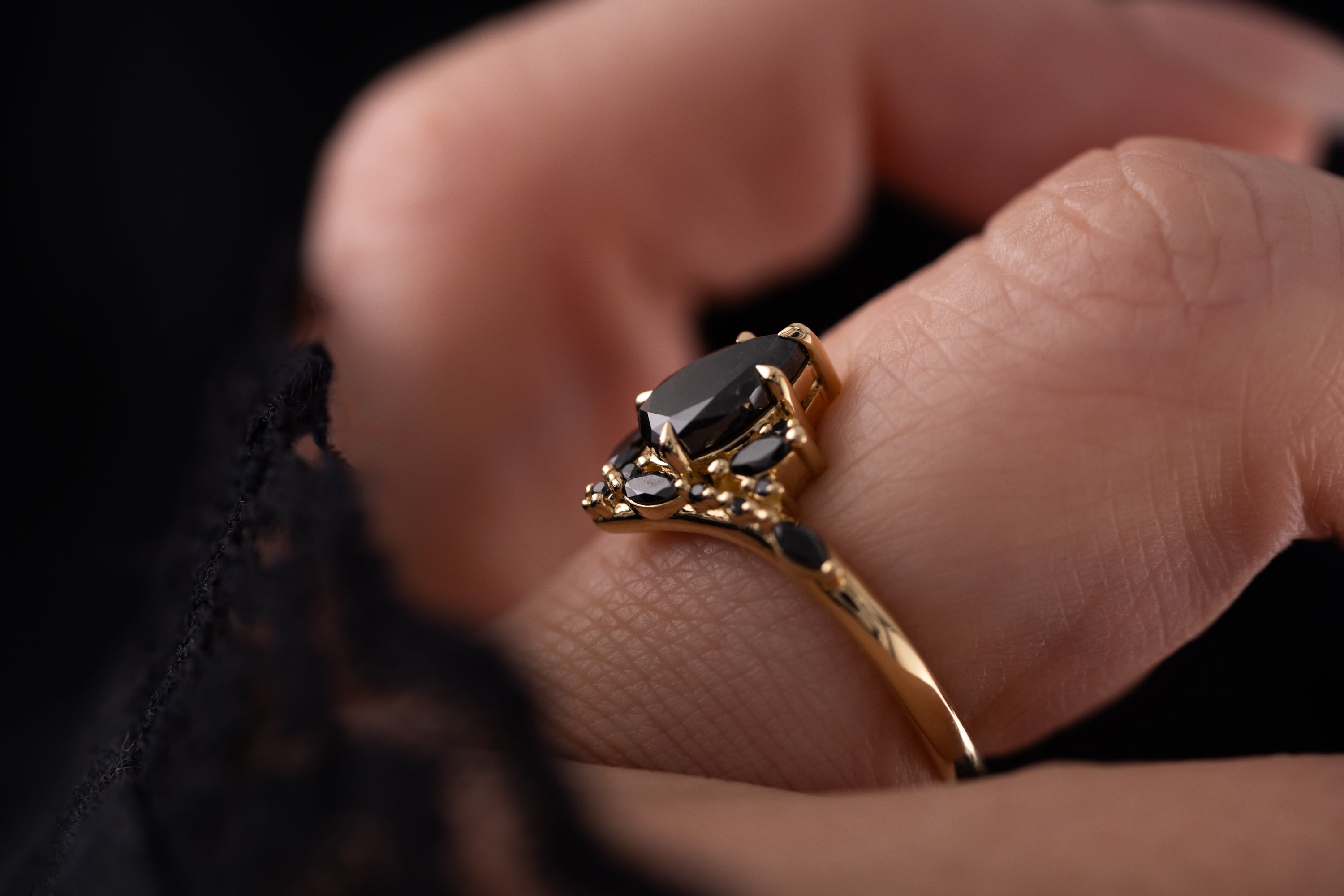 The Aurora Ring | 1 CT Black Diamond