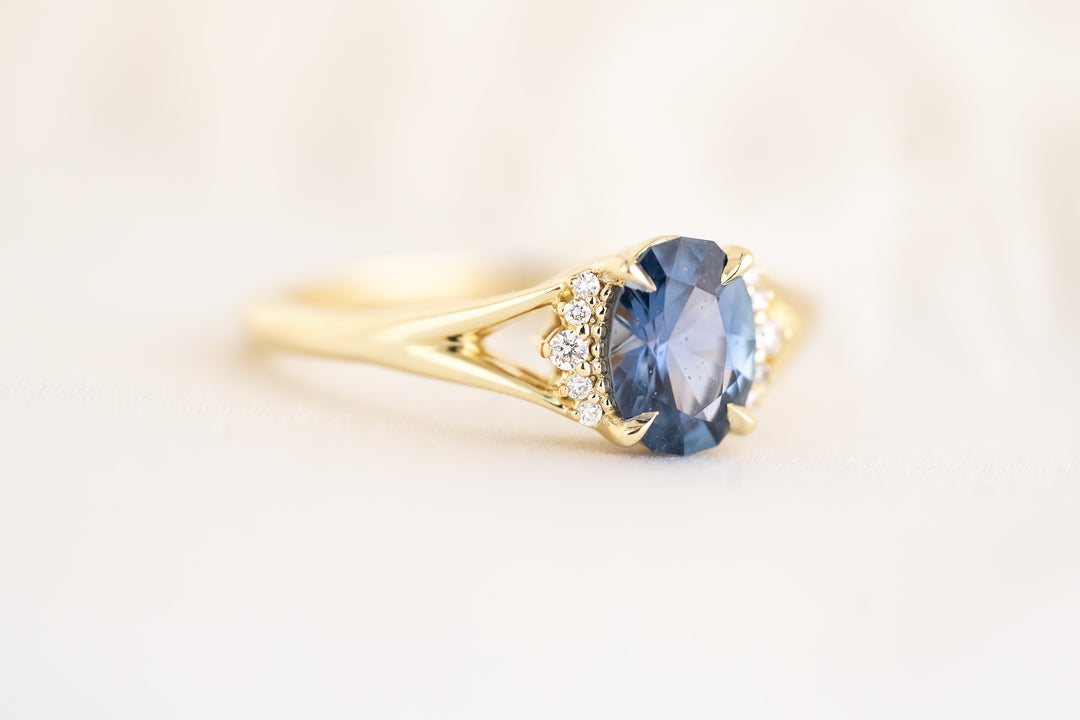 The Serendipity Ring - 1 CT Oval Blue Sapphire