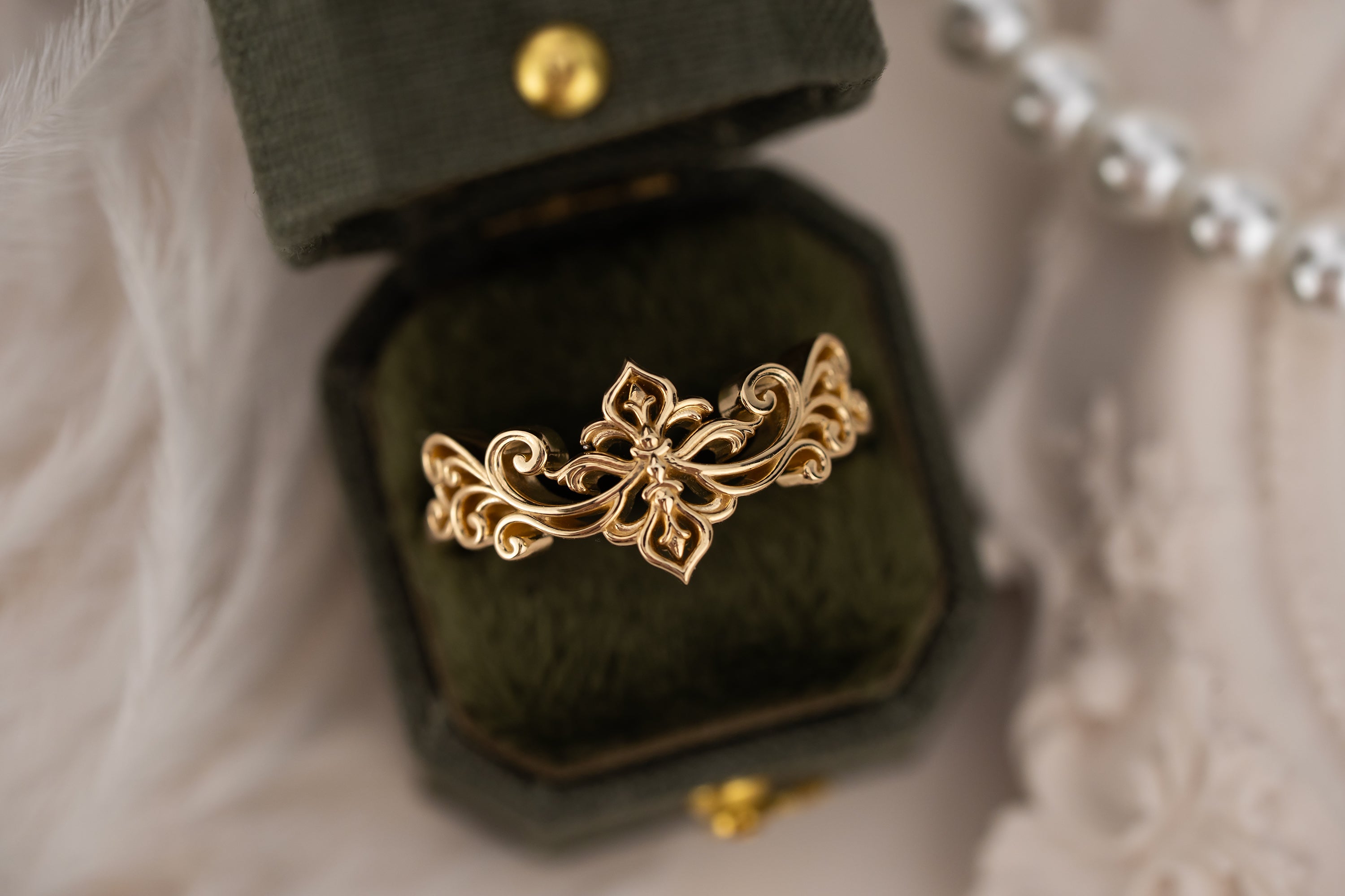 The Enchantress Ring