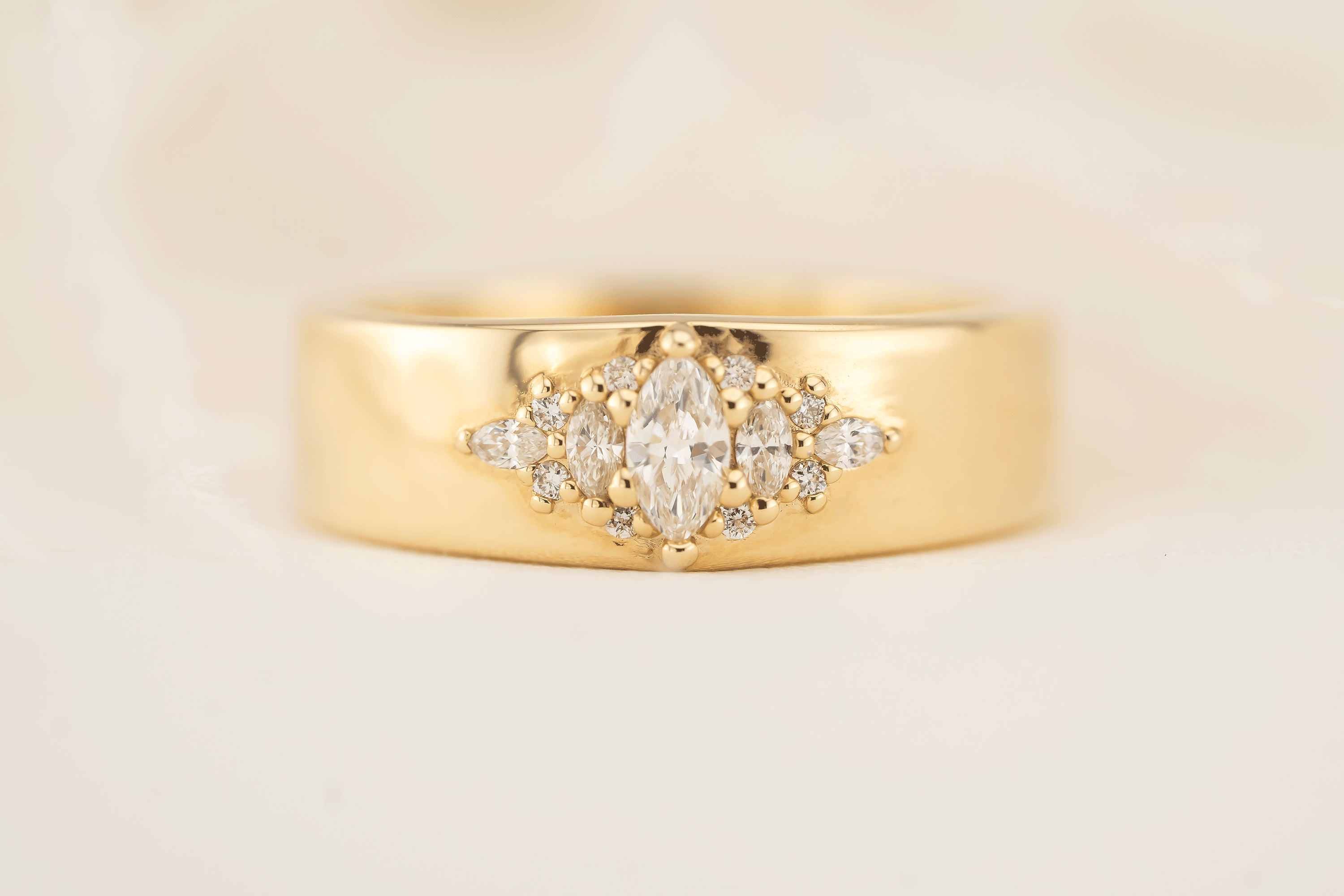 The Everyone Maeve Ring