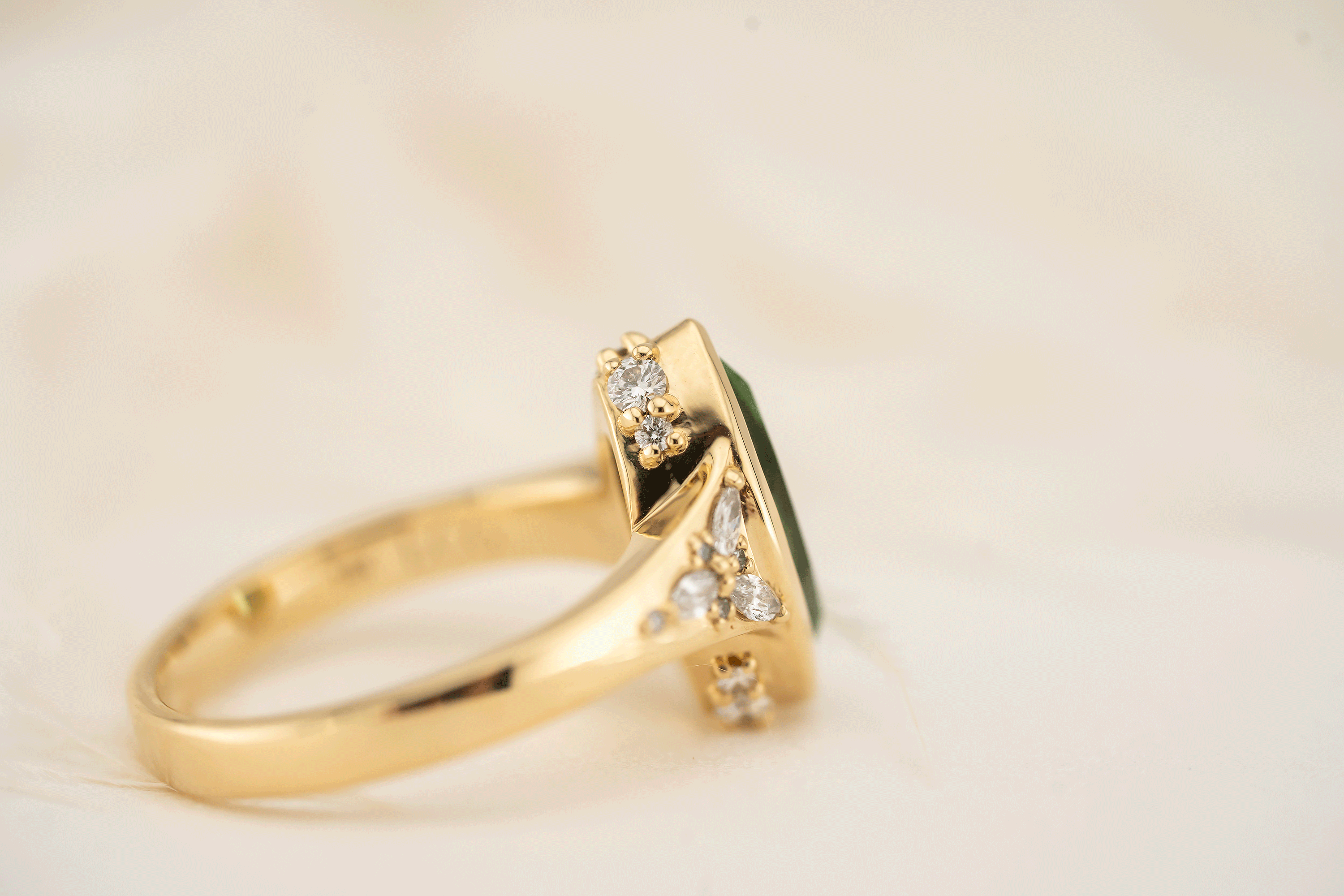 The Daylight Ring | 1.75 CT Marquise Vanadium Green Tourmaline