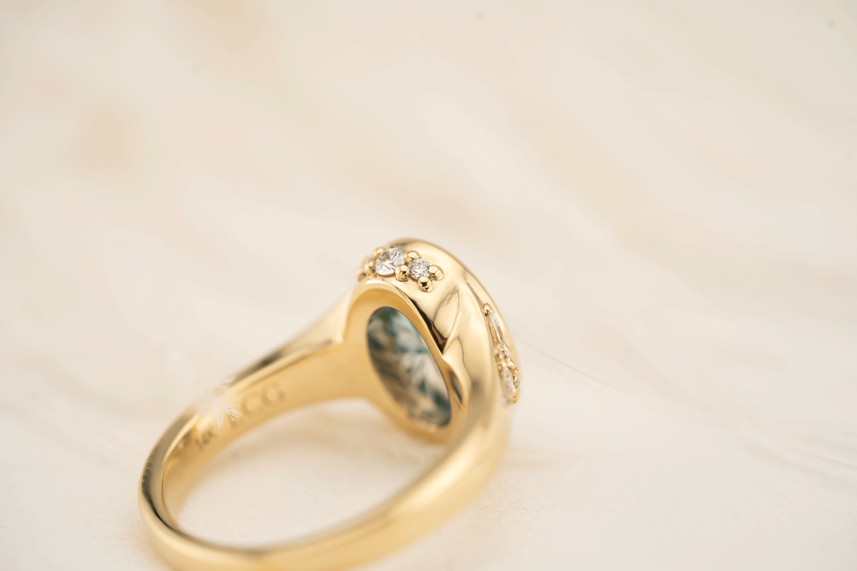 The Daylight Ring | 3.15 CT Oval Starbrite™ Bicolor Blue Zircon - Lavender Creek Gems