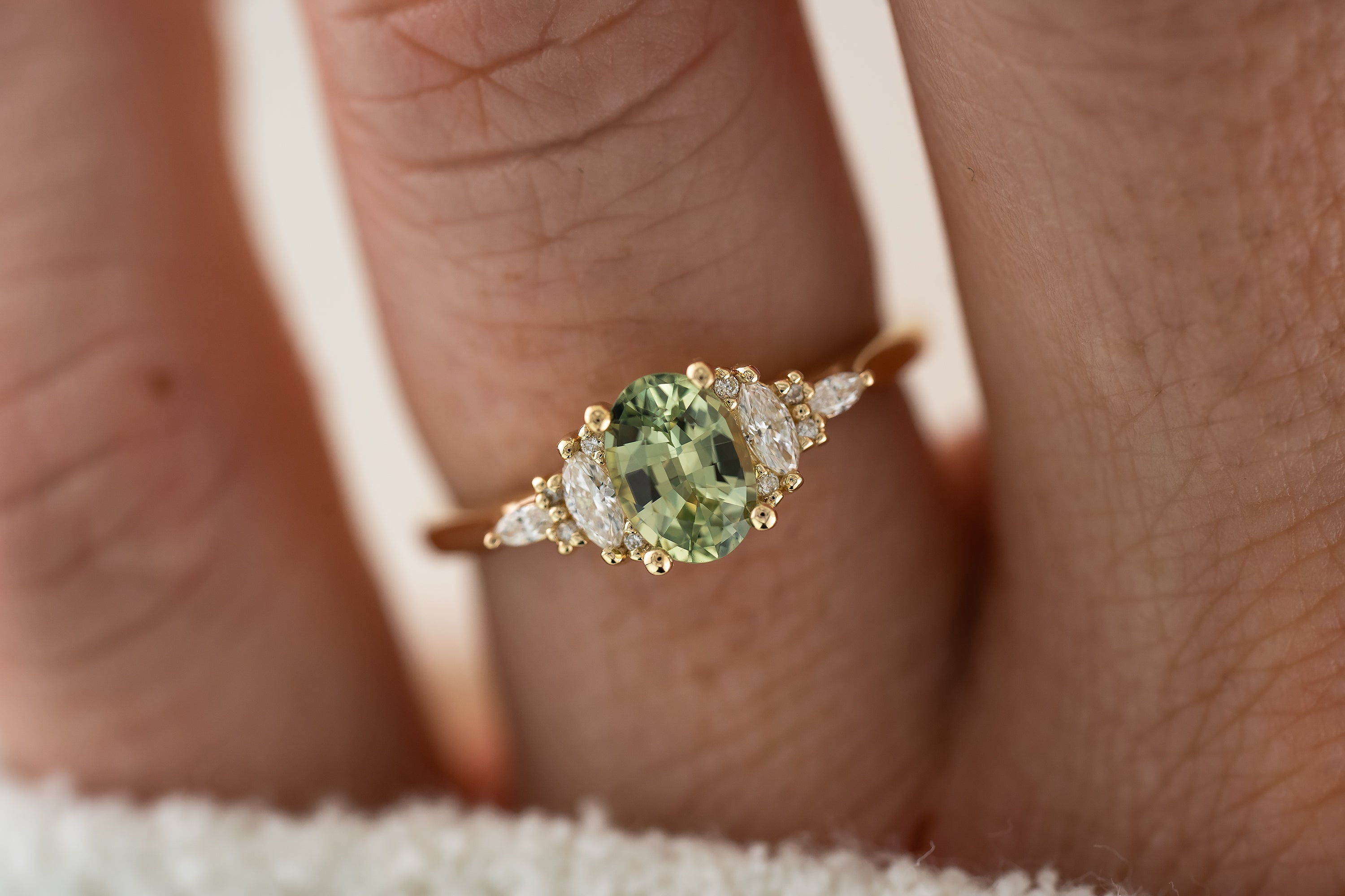 The Maeve Ring | 0.91 CT Oval Mint Green Sapphire - Lavender Creek Gems