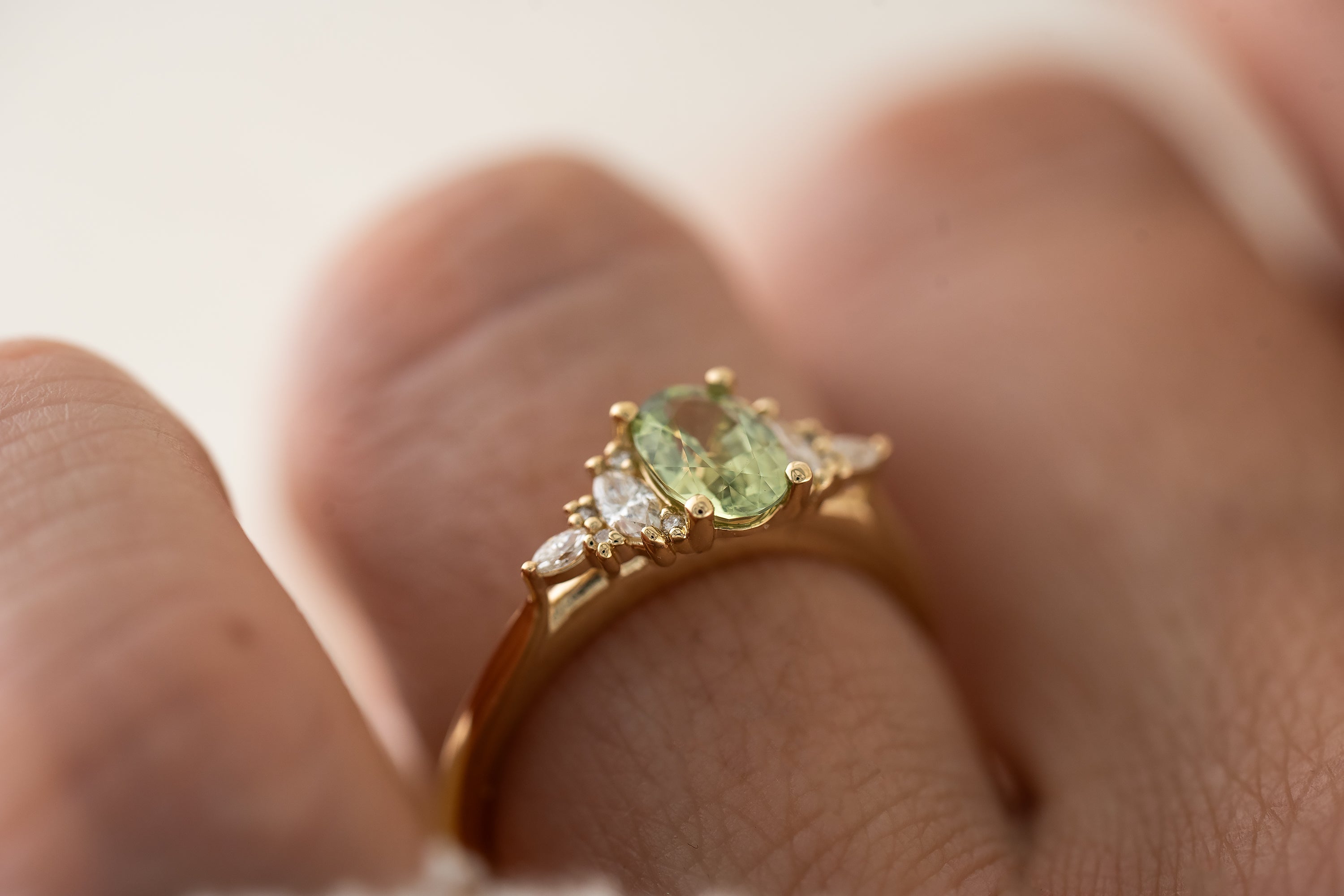 The Maeve Ring | 0.91 CT Oval Mint Green Sapphire - Lavender Creek Gems
