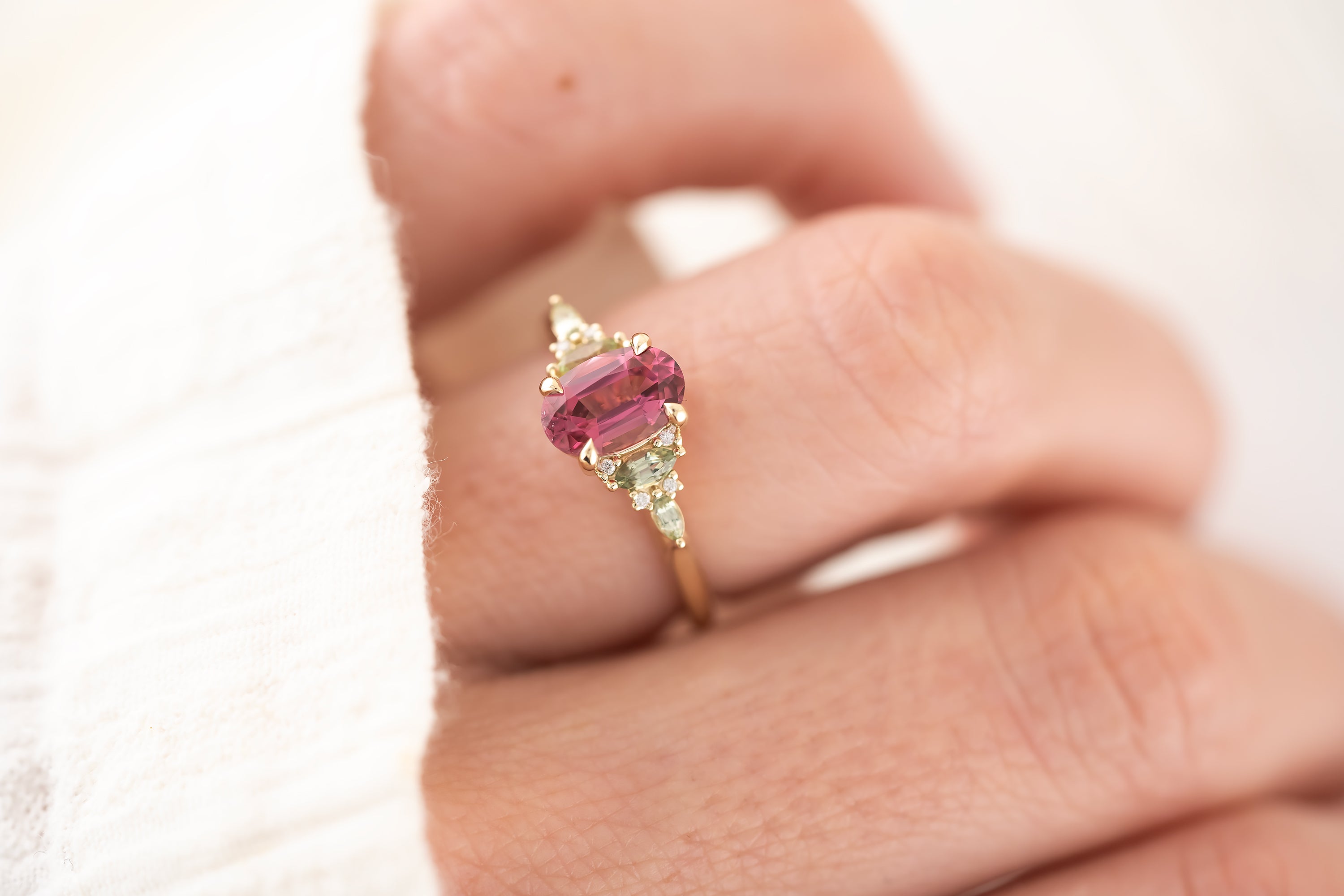 The Maeve Ring | 1.41 CT Pink Spinel + Green Sapphire - Lavender Creek Gems