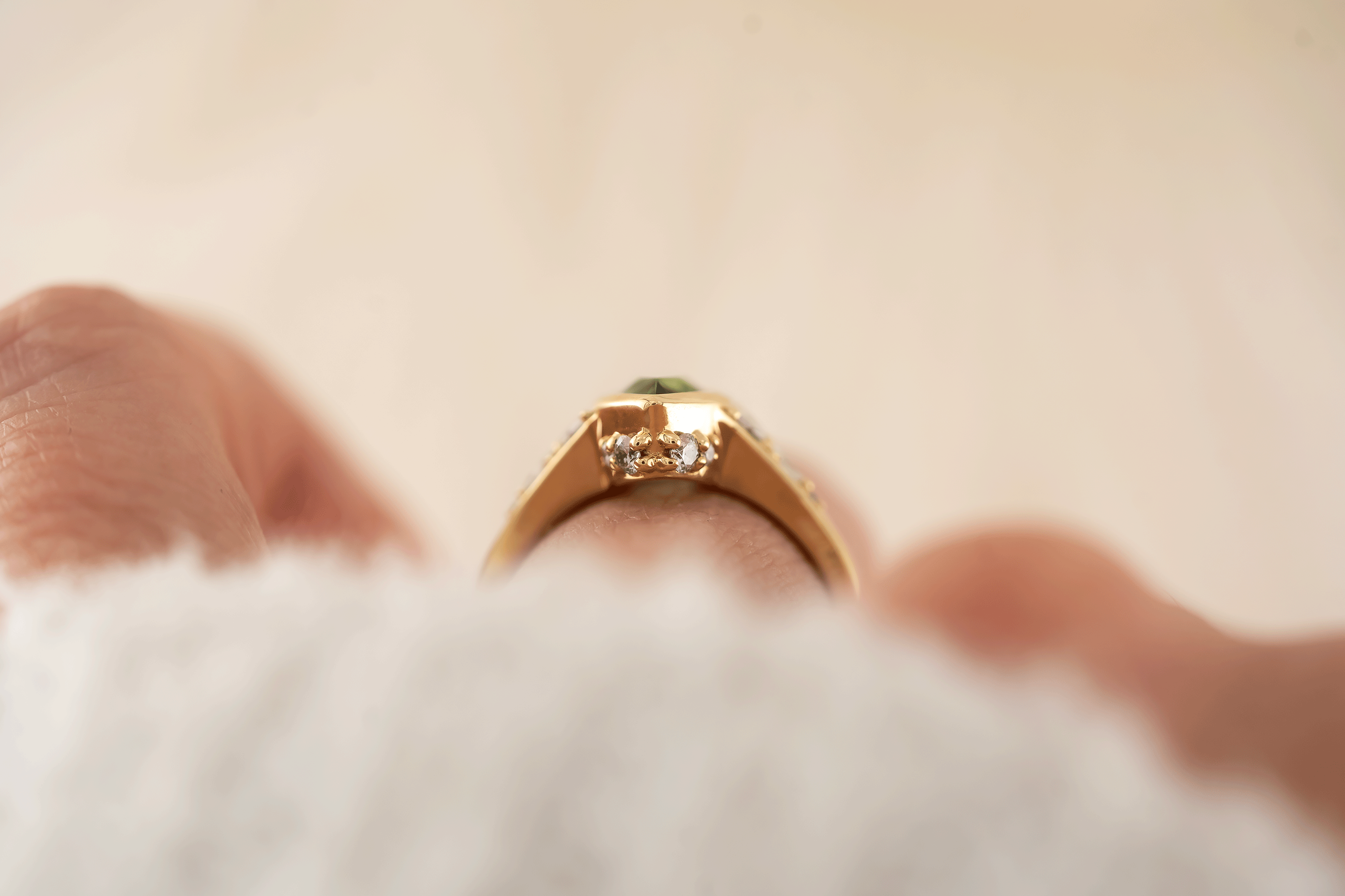 The Daylight Ring | 1.75 CT Marquise Vanadium Green Tourmaline
