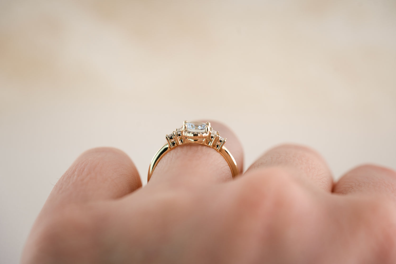 The Sura 0.70 CT Oval Aquamarine Ring - Lavender Creek Gems