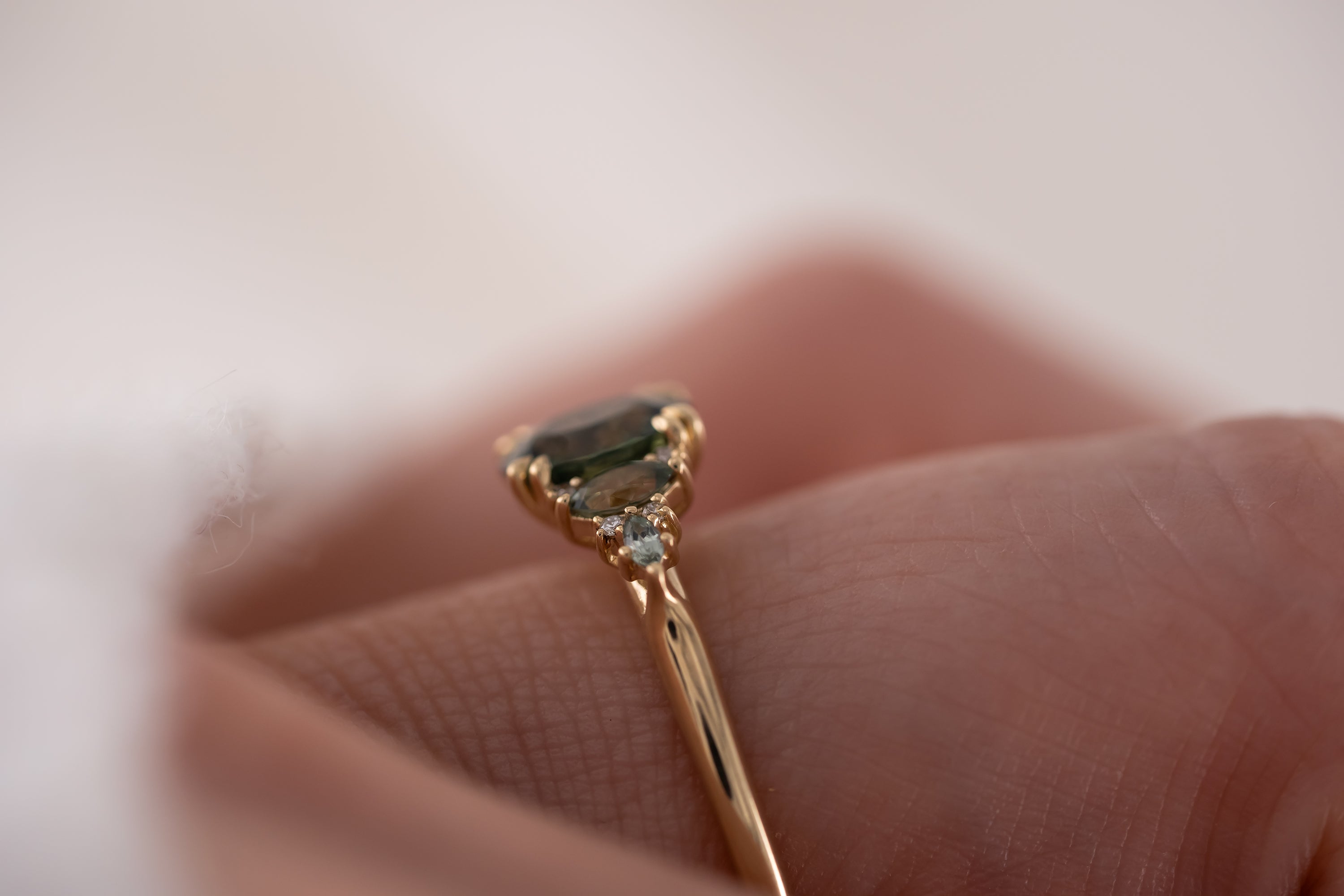 The Maeve Ring | 1.23 CT Oval Montana Sapphire - Lavender Creek Gems