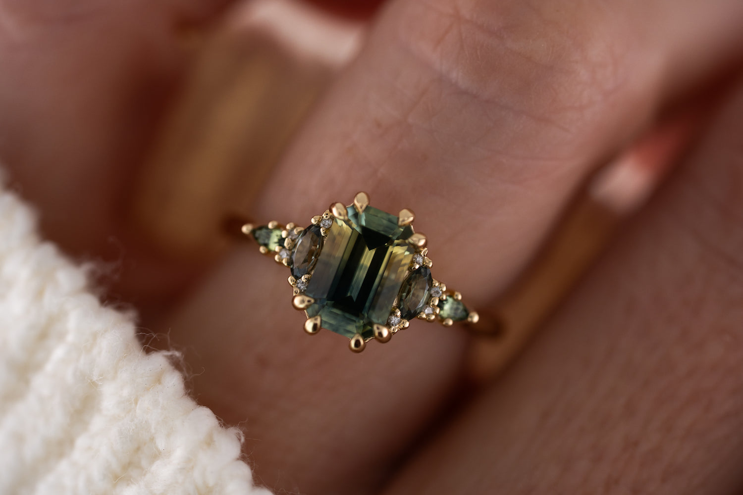 The Maeve Ring | 1.92 CT Emerald Cut Bicolor Teal Sapphire - Lavender Creek Gems