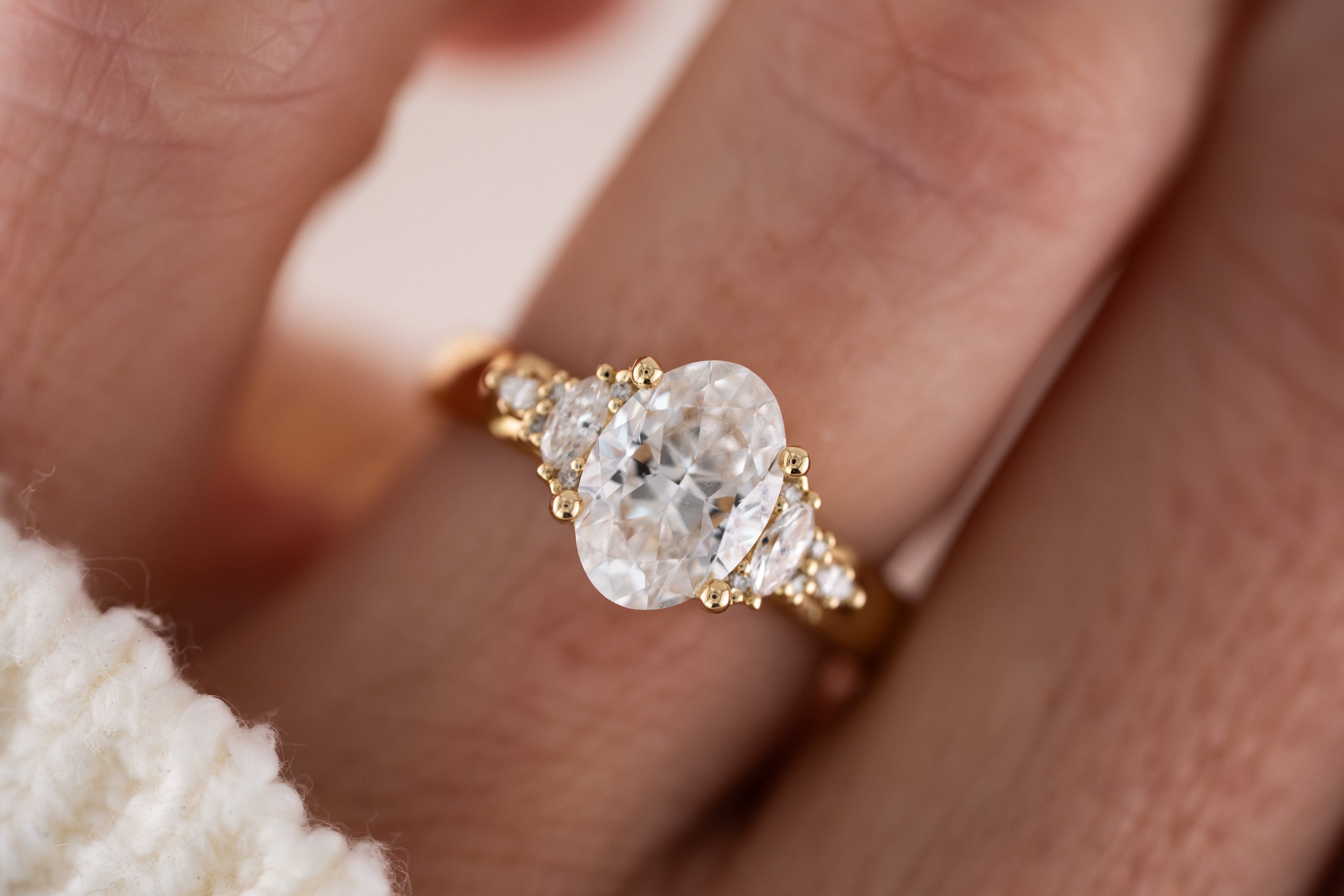The Maeve Ring | 1.92 CT Oval Diamond - Wide Band
