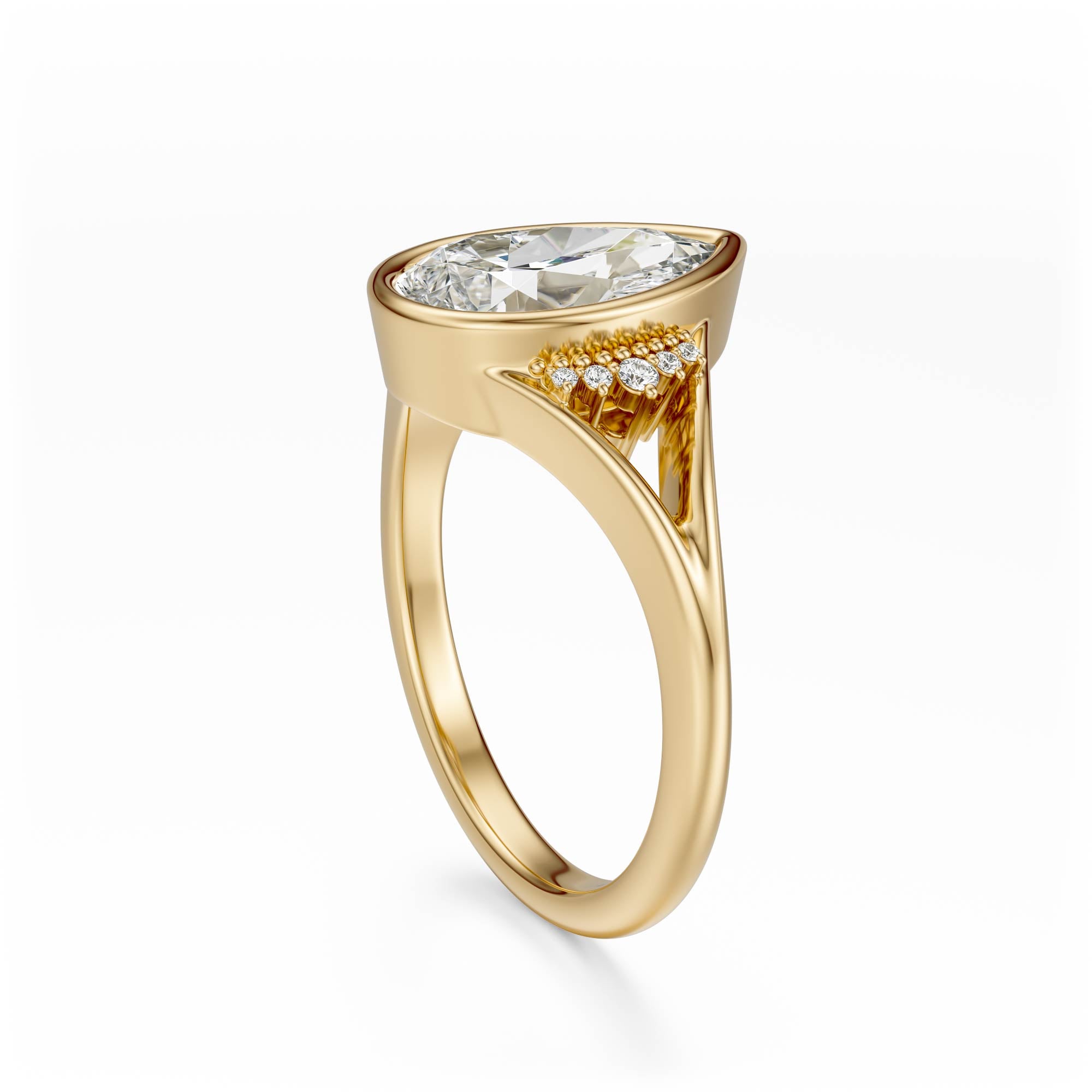 The Bezel Serendipity Ring | Pear