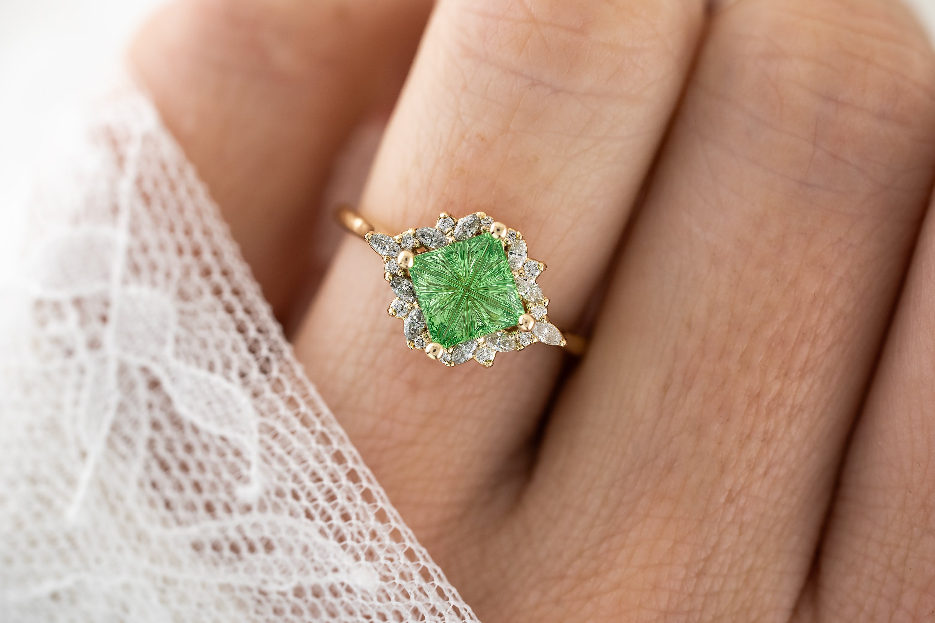 The Nova Ring | 1.8 CT Square Starbrite™ Tsavorite - Lavender Creek Gems