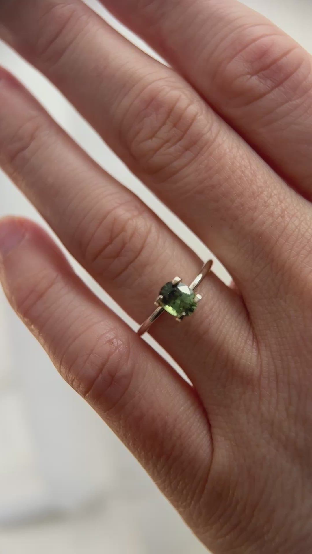 1 CT Oval Cut Green Sapphire