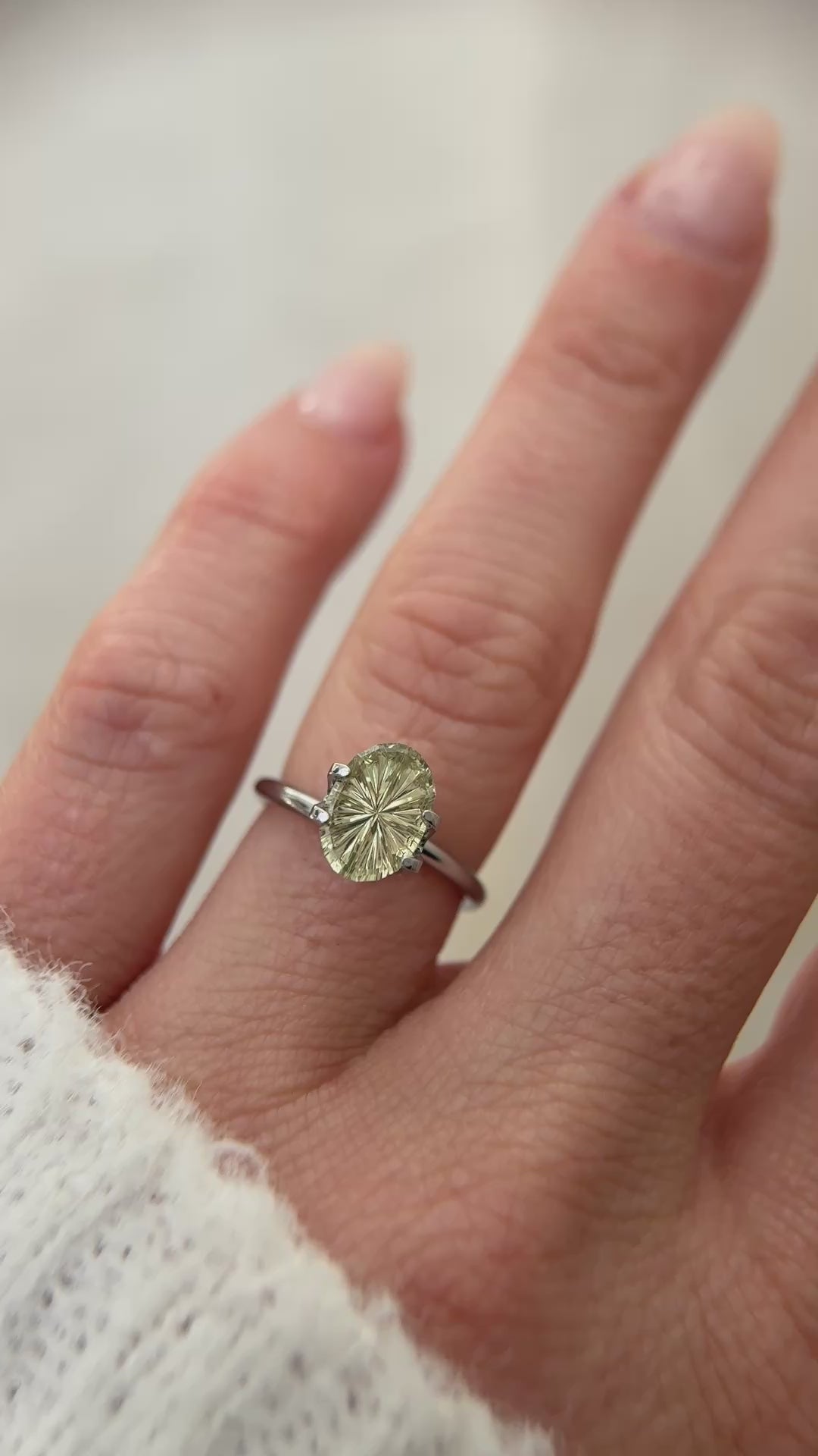 2.24 CT Oval Starbrite™ Cut Yellow Green Montana Sapphire