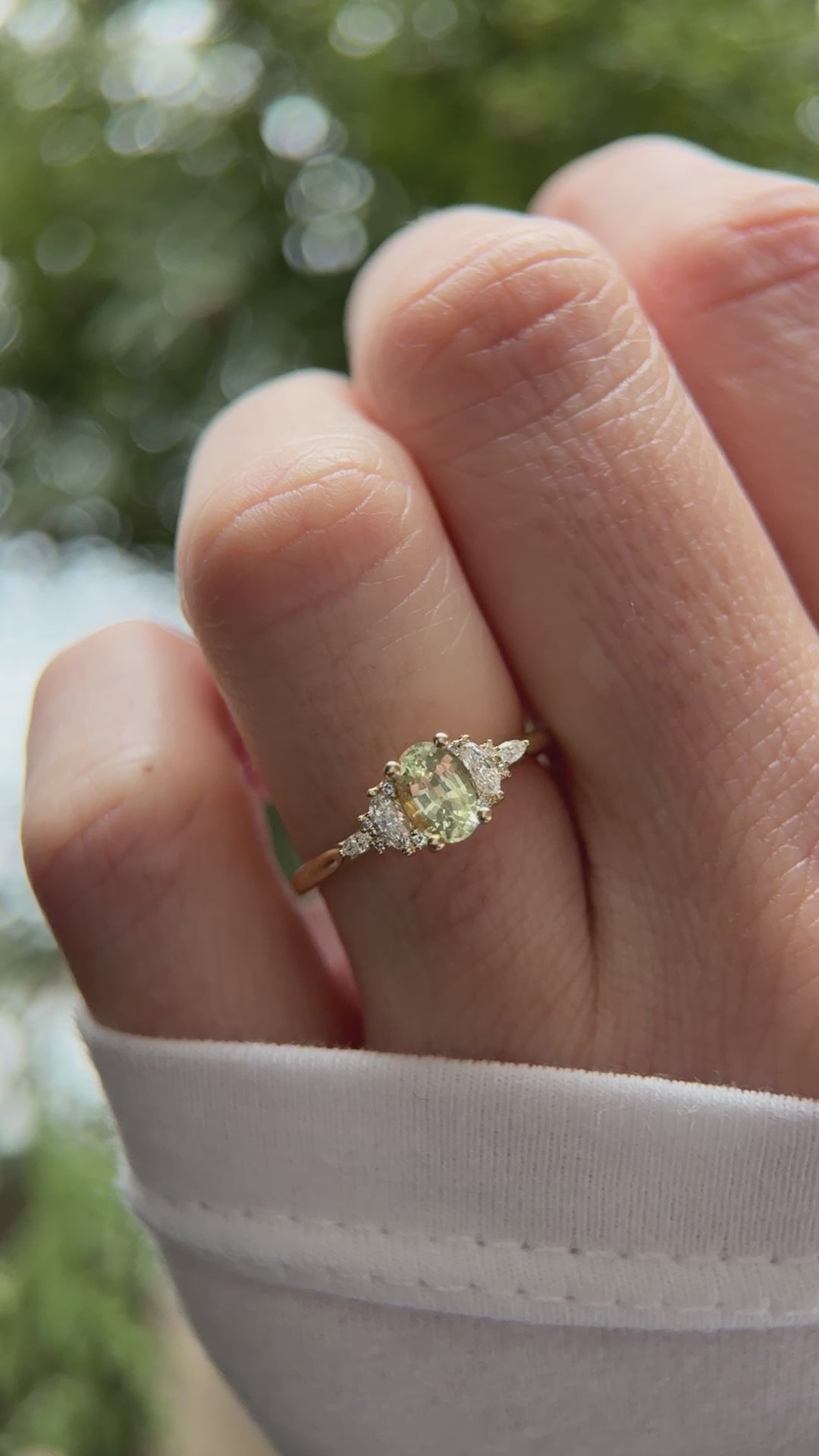 The Maeve 0.80 CT Oval Mint Green Sapphire Ring