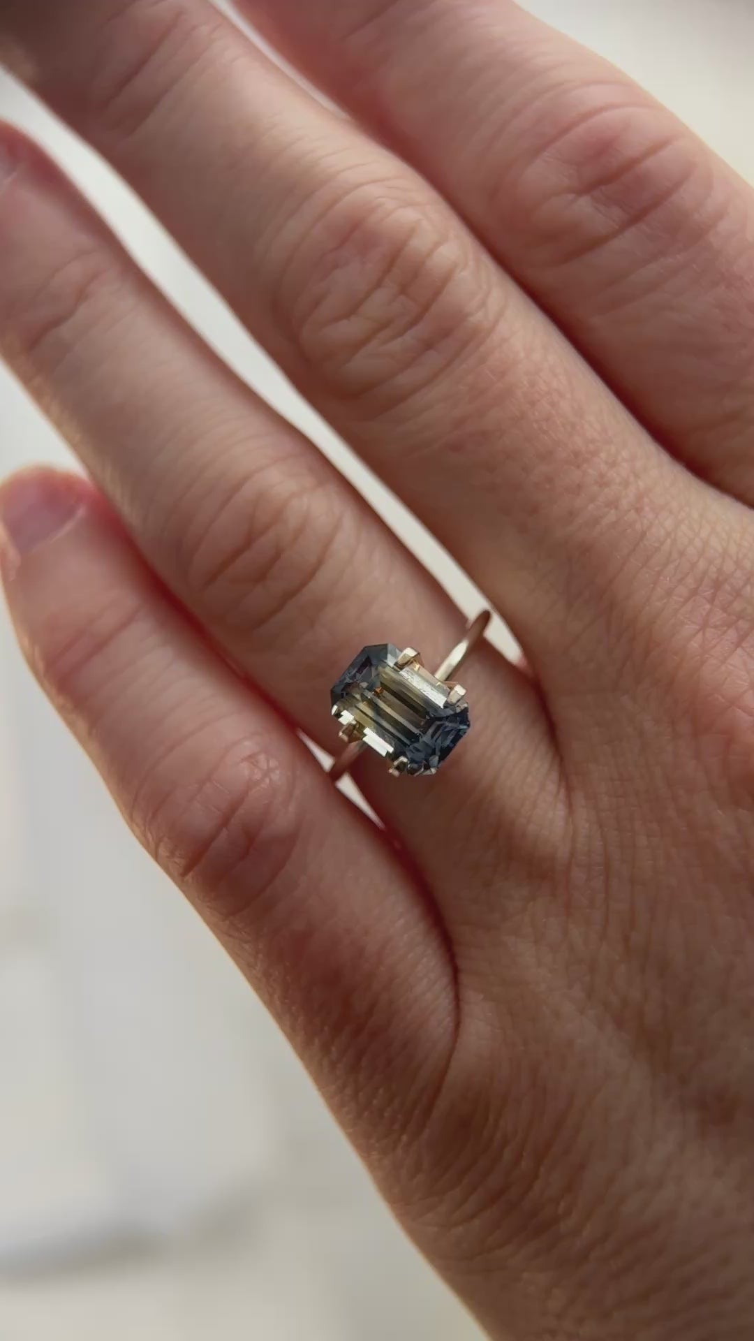 3.53 CT Emerald Cut Bicolor Sapphire