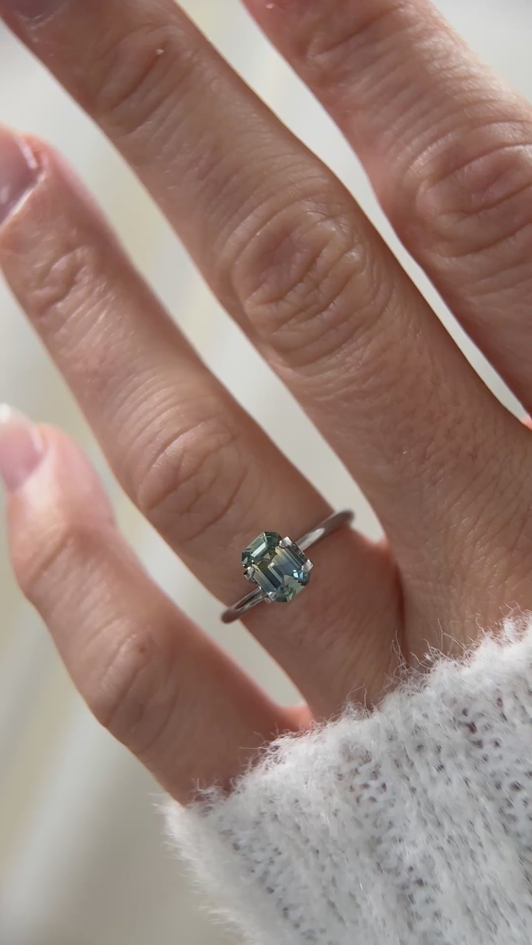 1.14 CT Emerald Cut Bicolor Sapphire