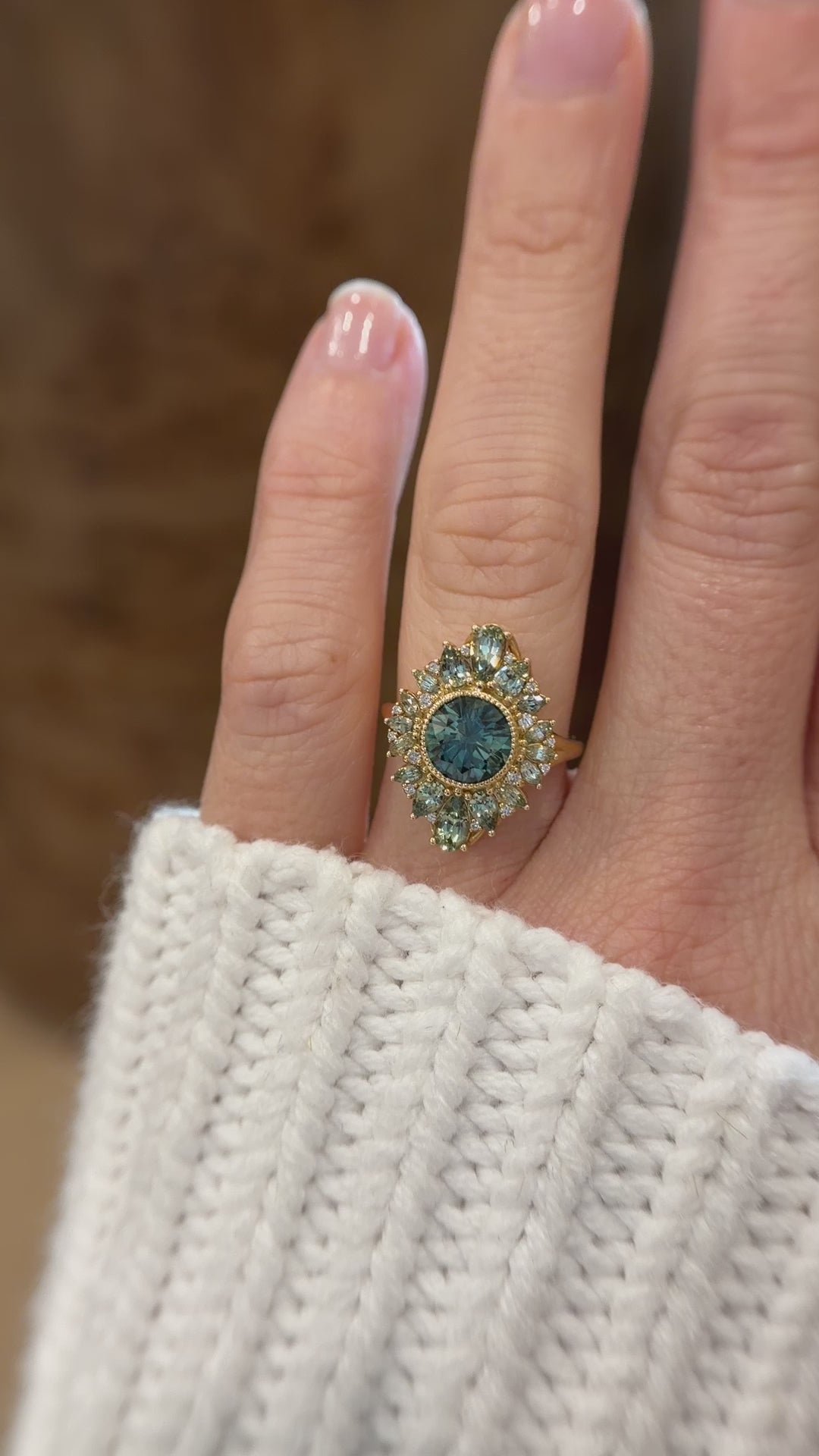 The Aurelia Ring | Montana Sapphire