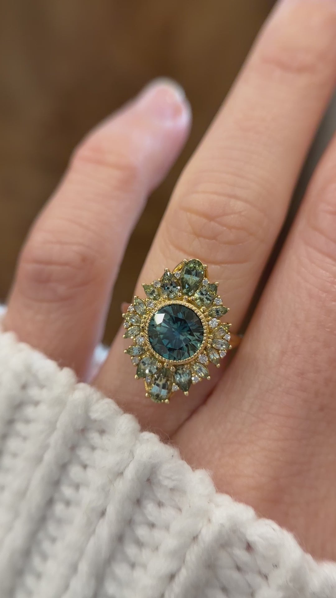 The Aurelia Ring | Montana Sapphire