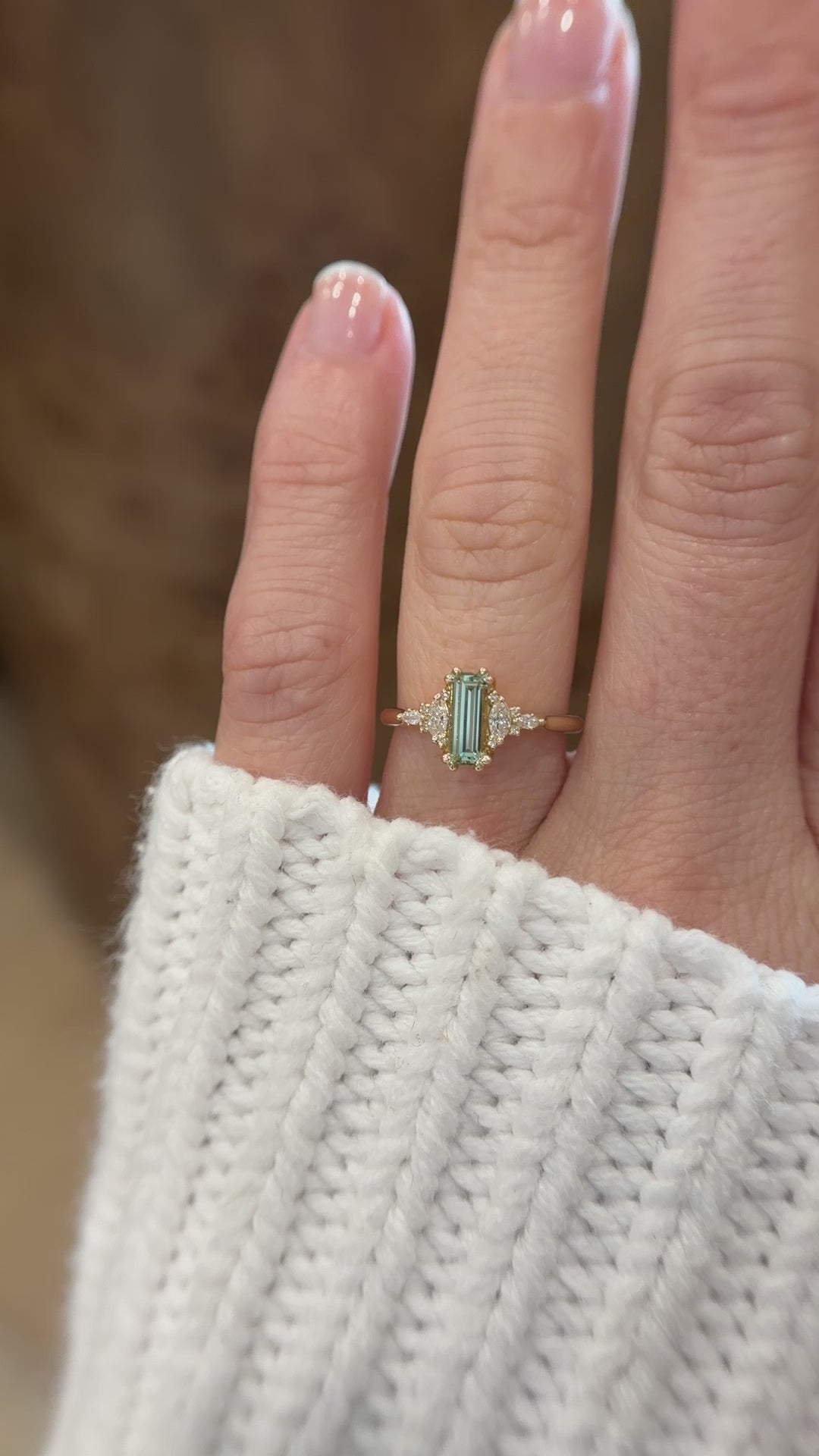 The Maeve Ring | 0.78 CT Baguette Light Green Sapphire